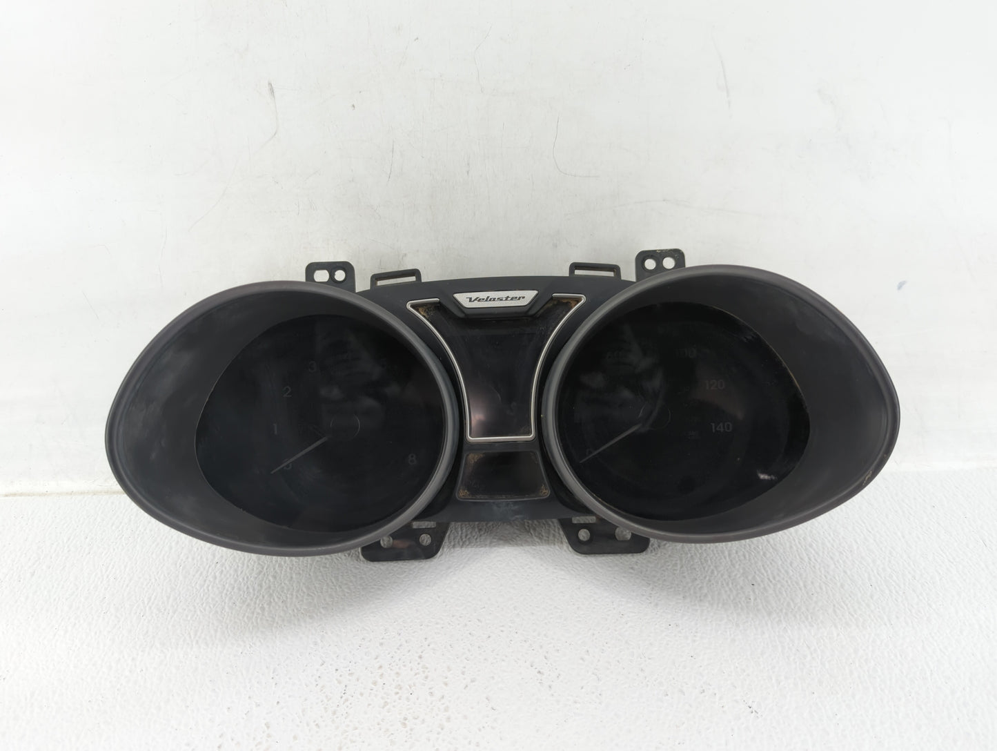 2012-2015 Hyundai Veloster Instrument Cluster Speedometer Gauges P/N:94011-2V330PD5 94001-2V330 Fits Fits 2012 2013 2014 201