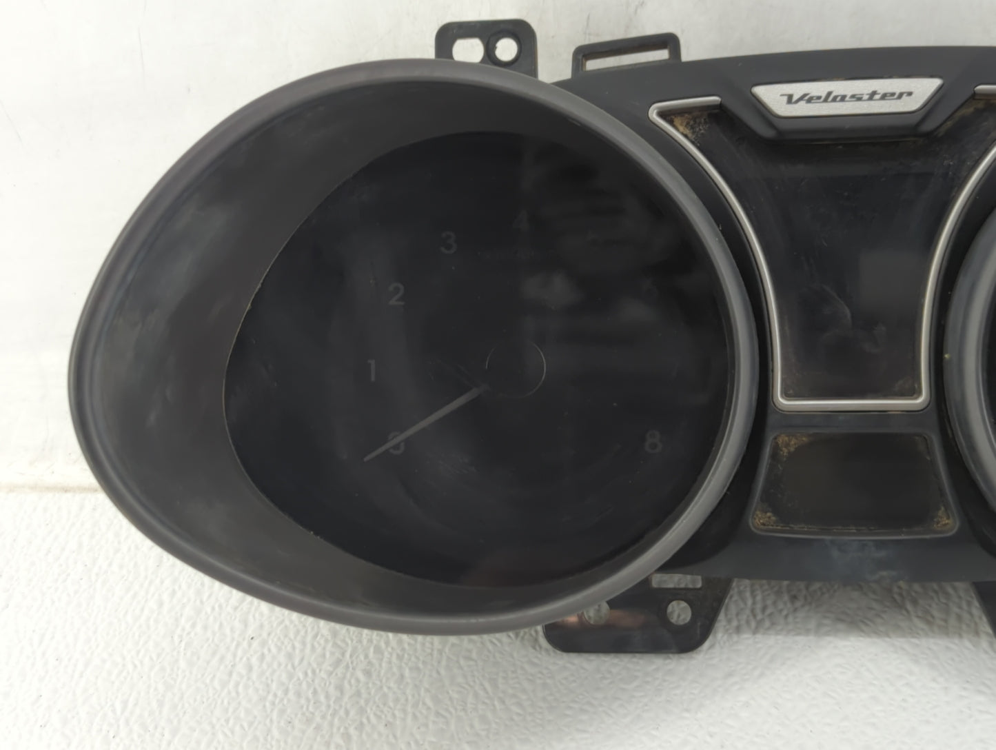 2012-2015 Hyundai Veloster Instrument Cluster Speedometer Gauges P/N:94011-2V330PD5 94001-2V330 Fits Fits 2012 2013 2014 201