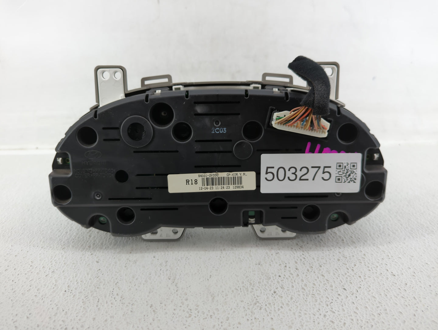 2012-2015 Hyundai Veloster Instrument Cluster Speedometer Gauges P/N:94011-2V330PD5 94001-2V330 Fits Fits 2012 2013 2014 201