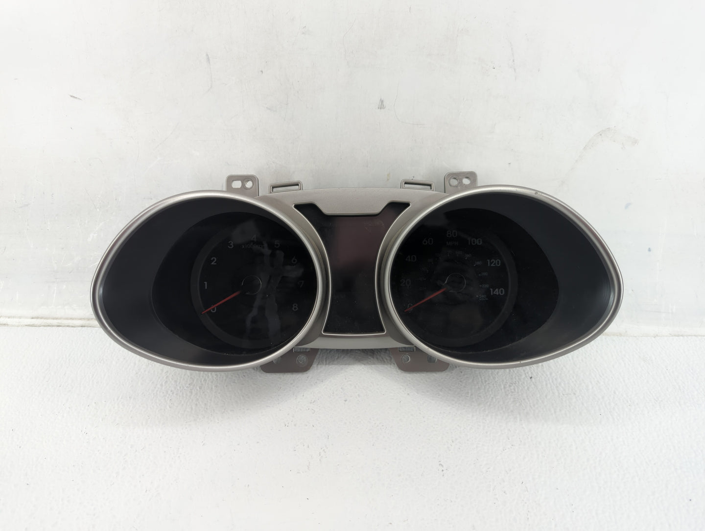 2012-2015 Hyundai Veloster Instrument Cluster Speedometer Gauges P/N:94001-2V330 Fits Fits 2012 2013 2014 2015 OEM Used Auto
