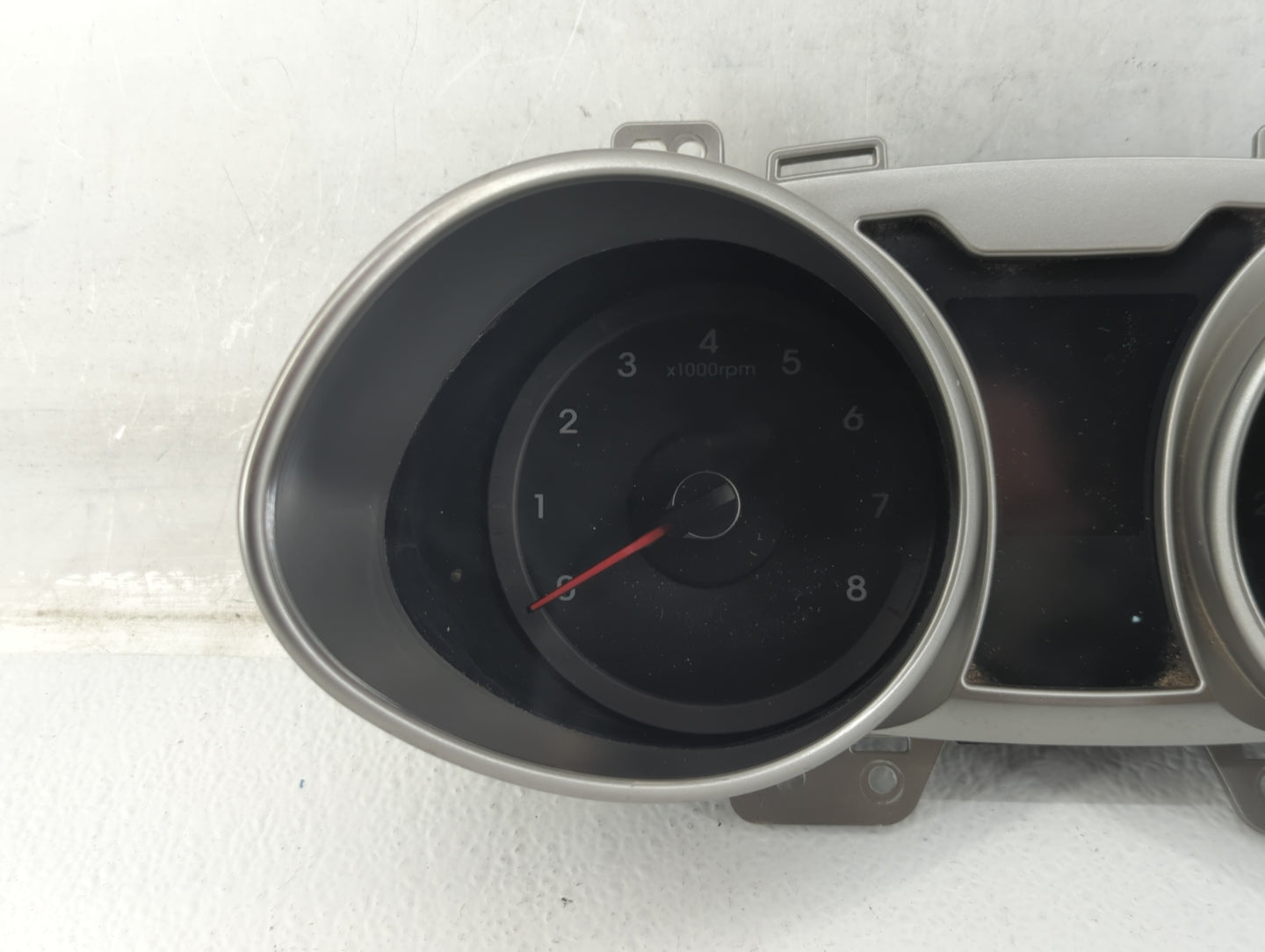 2012-2015 Hyundai Veloster Instrument Cluster Speedometer Gauges P/N:94011-2V330PD5 94001-2V330 Fits Fits 2012 2013 2014 201