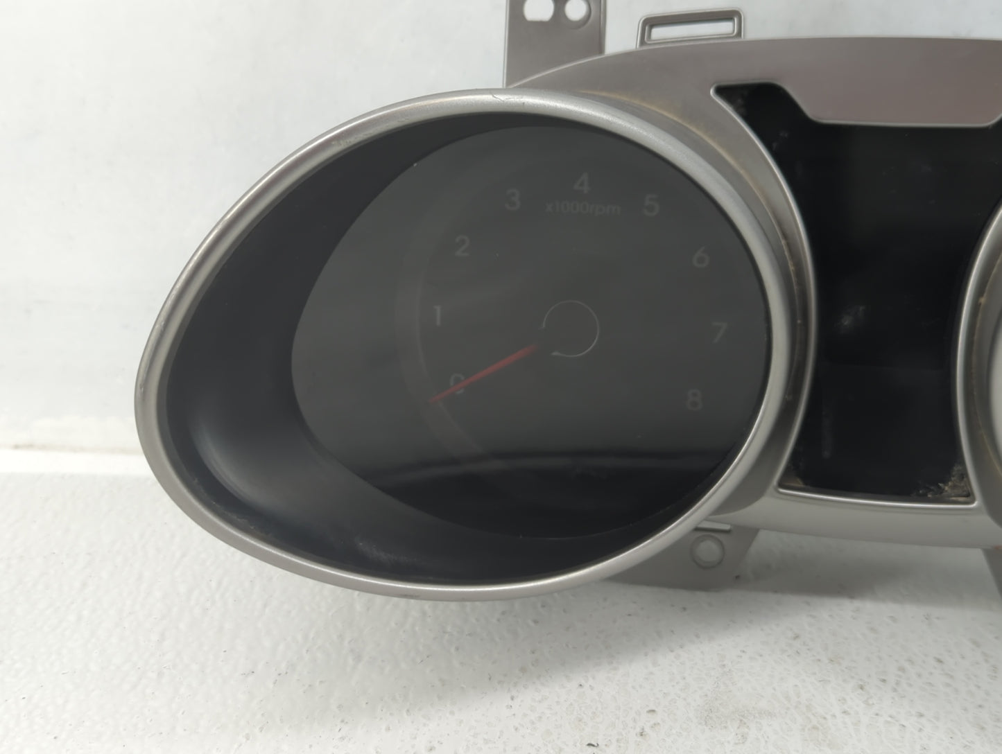 2012-2015 Hyundai Veloster Instrument Cluster Speedometer Gauges P/N:94001-2V330 Fits Fits 2012 2013 2014 2015 OEM Used Auto