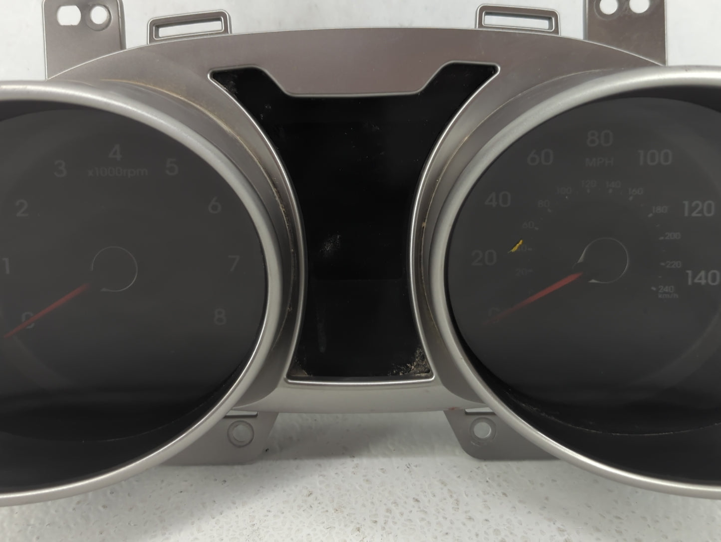 2012-2015 Hyundai Veloster Instrument Cluster Speedometer Gauges P/N:94001-2V330 Fits Fits 2012 2013 2014 2015 OEM Used Auto