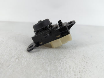 2012-2017 Hyundai Veloster Master Power Window Switch Replacement Driver Side Left Fits Fits 2012 2013 2014 2015 2016 2017 OEM Used Auto Parts