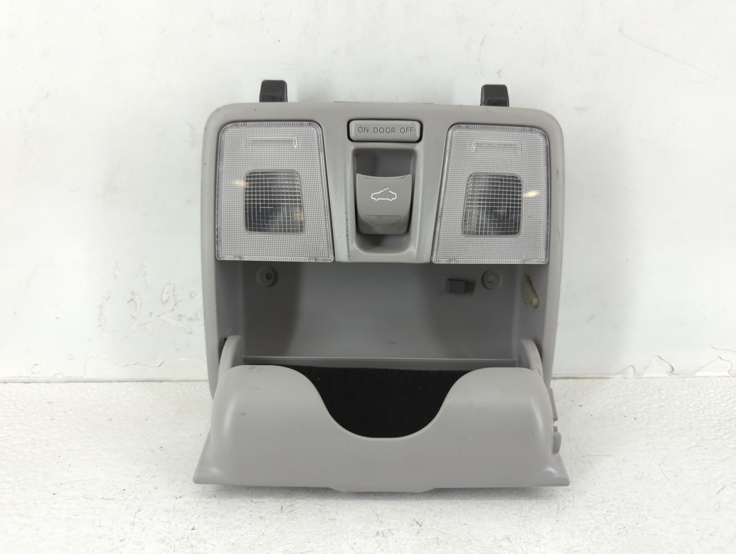 2012 Hyundai Veloster Overhead Roof Console - Oemusedautoparts1.com