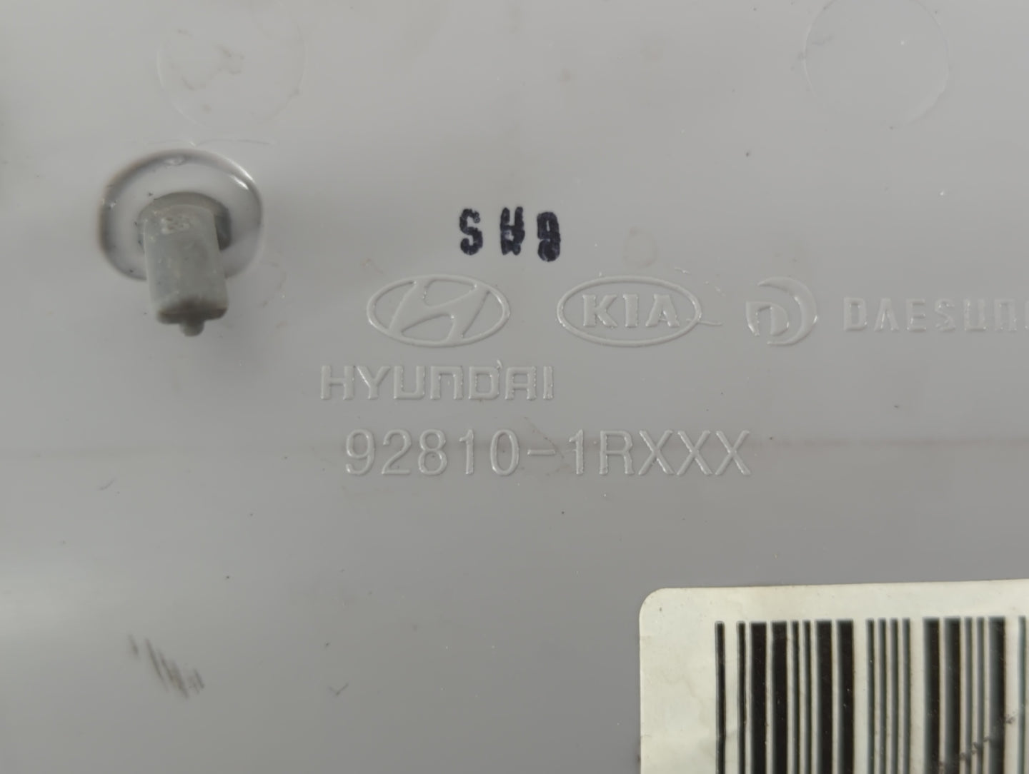 2012 Hyundai Veloster Overhead Roof Console - Oemusedautoparts1.com