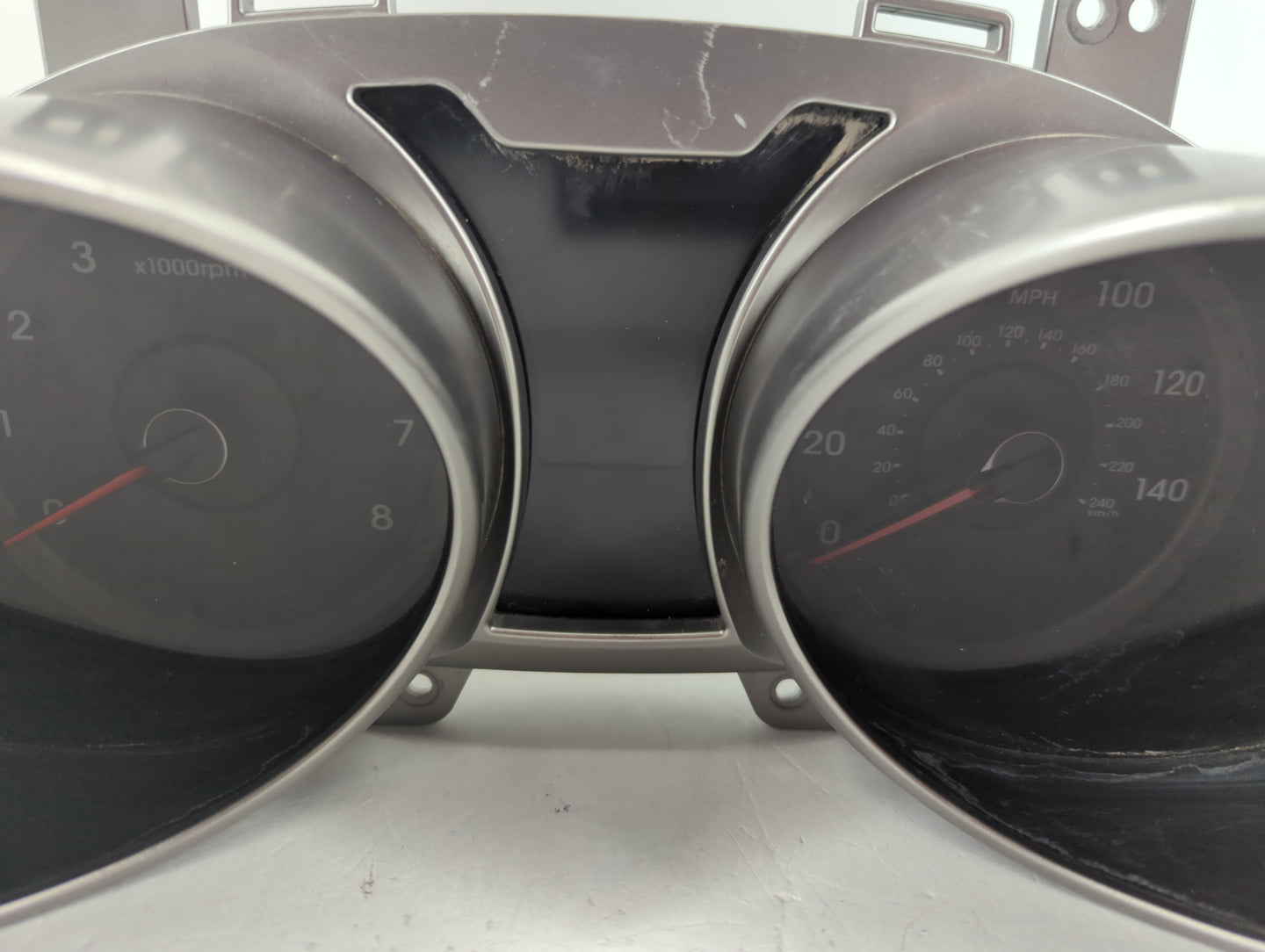 2012-2015 Hyundai Veloster Instrument Cluster Speedometer Gauges P/N:94001-2V330 Miles: Fits Fits 2012 2013 2014 2015 OEM Us