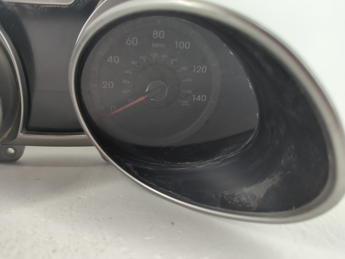 2012-2015 Hyundai Veloster Instrument Cluster Speedometer Gauges P/N:94001-2V330 Miles: Fits Fits 2012 2013 2014 2015 OEM Us