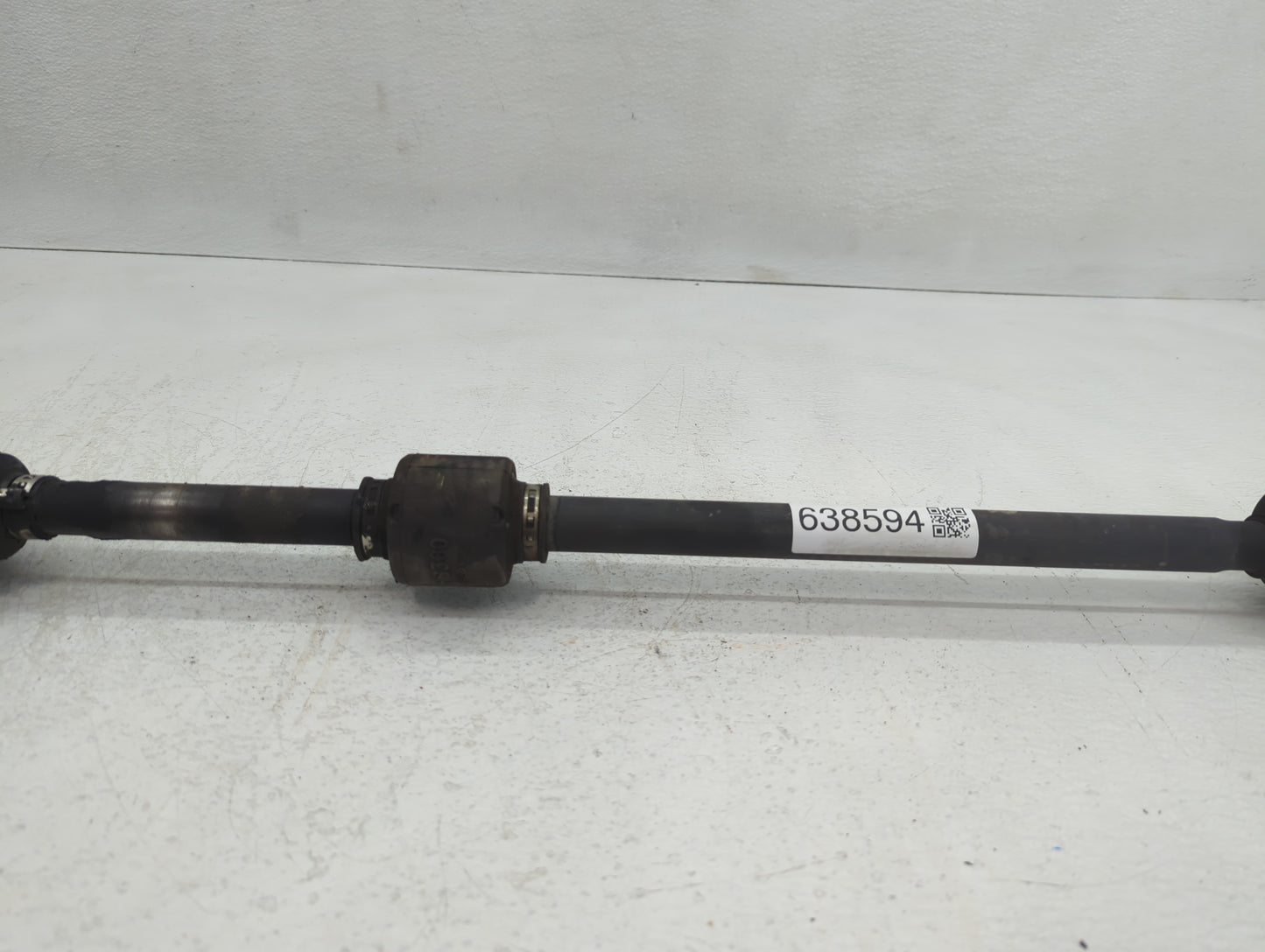 2012-2017 Hyundai Veloster Axle Shaft Front Passenger Cv C/v - Oemusedautoparts1.com