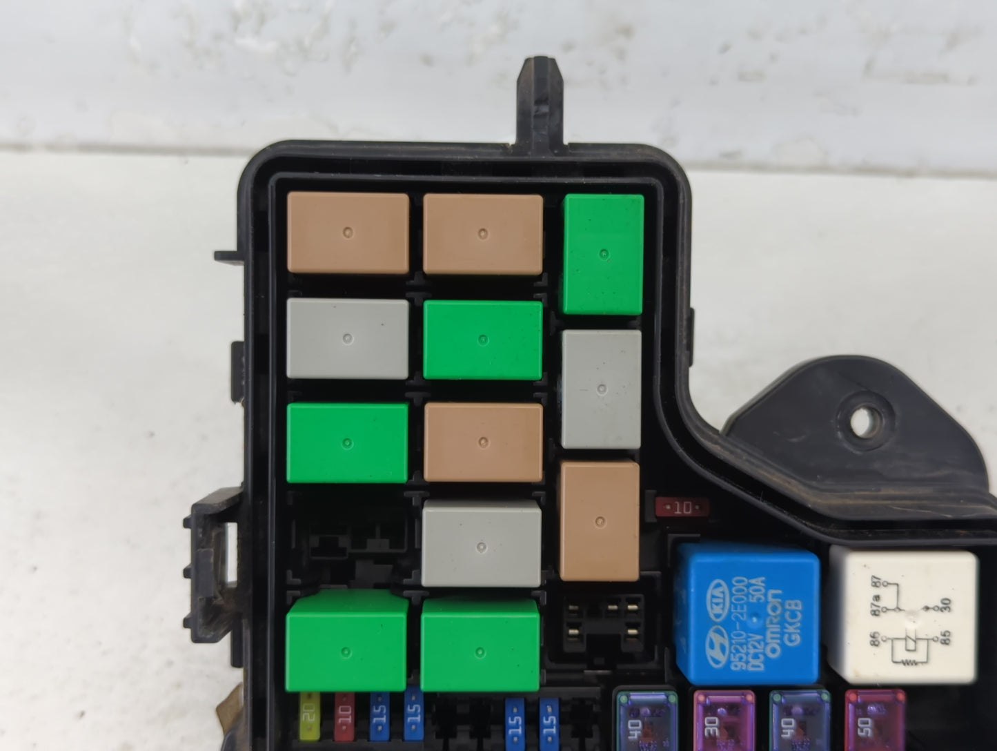 2012-2014 Hyundai Veloster Fusebox Fuse Box Panel Relay Module P/N:91236 2V651 Fits Fits 2012 2013 2014 OEM Used Auto Parts 