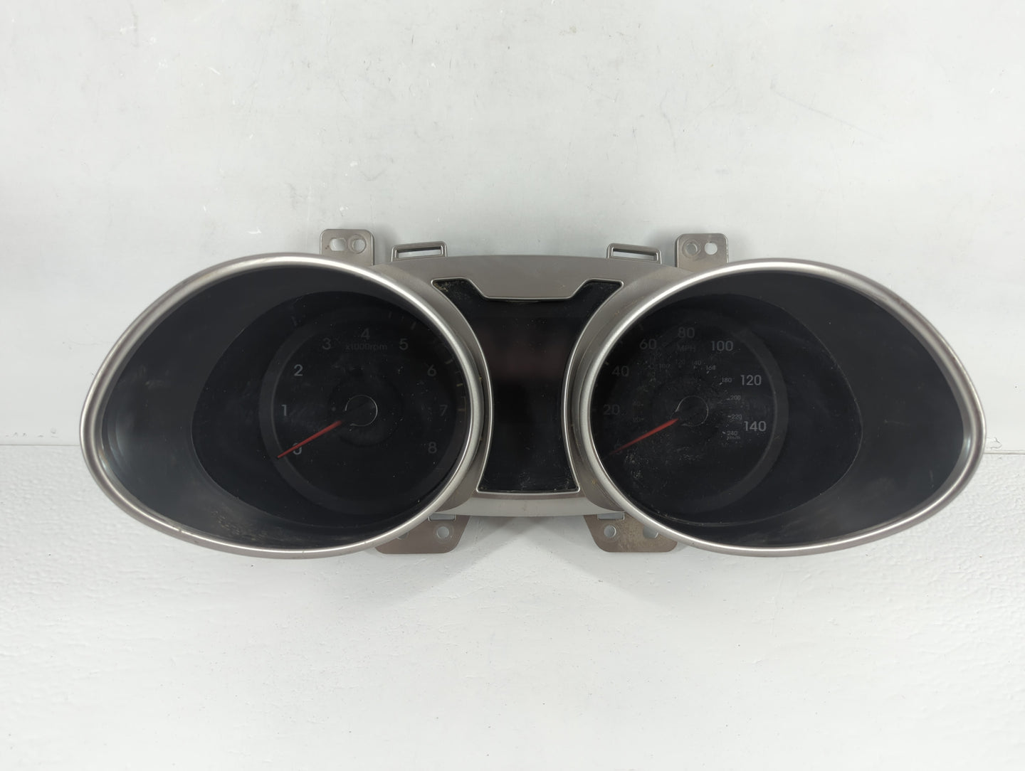 2012-2015 Hyundai Veloster Instrument Cluster Speedometer Gauges P/N:94001-2V330 Fits Fits 2012 2013 2014 2015 OEM Used Auto