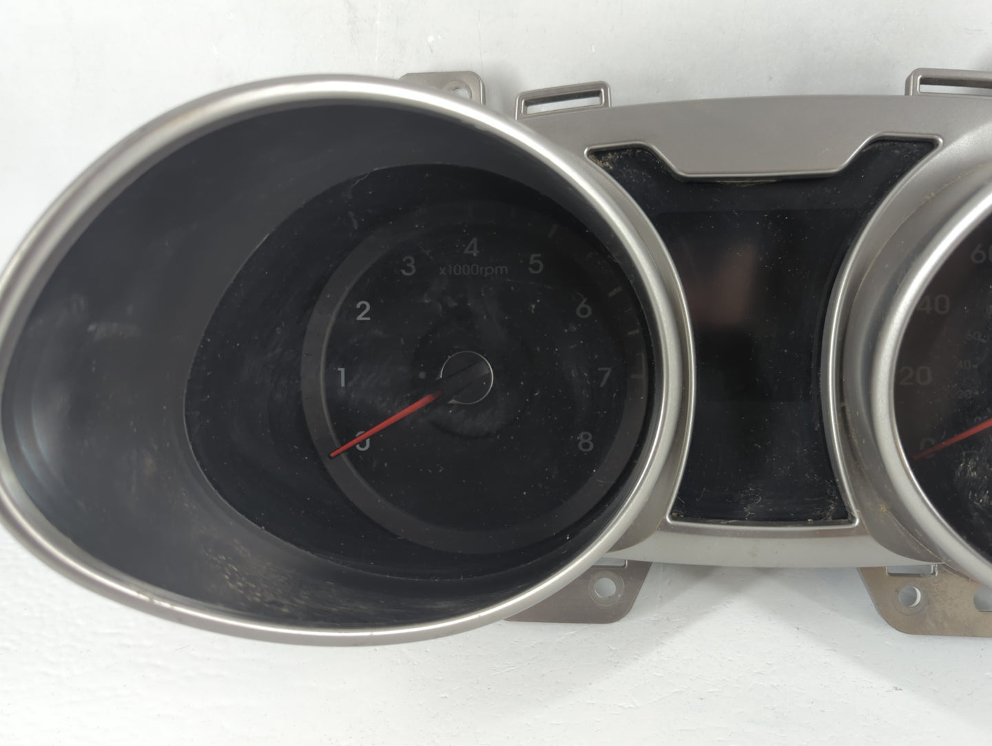 2012-2015 Hyundai Veloster Instrument Cluster Speedometer Gauges P/N:94001-2V330 Fits Fits 2012 2013 2014 2015 OEM Used Auto