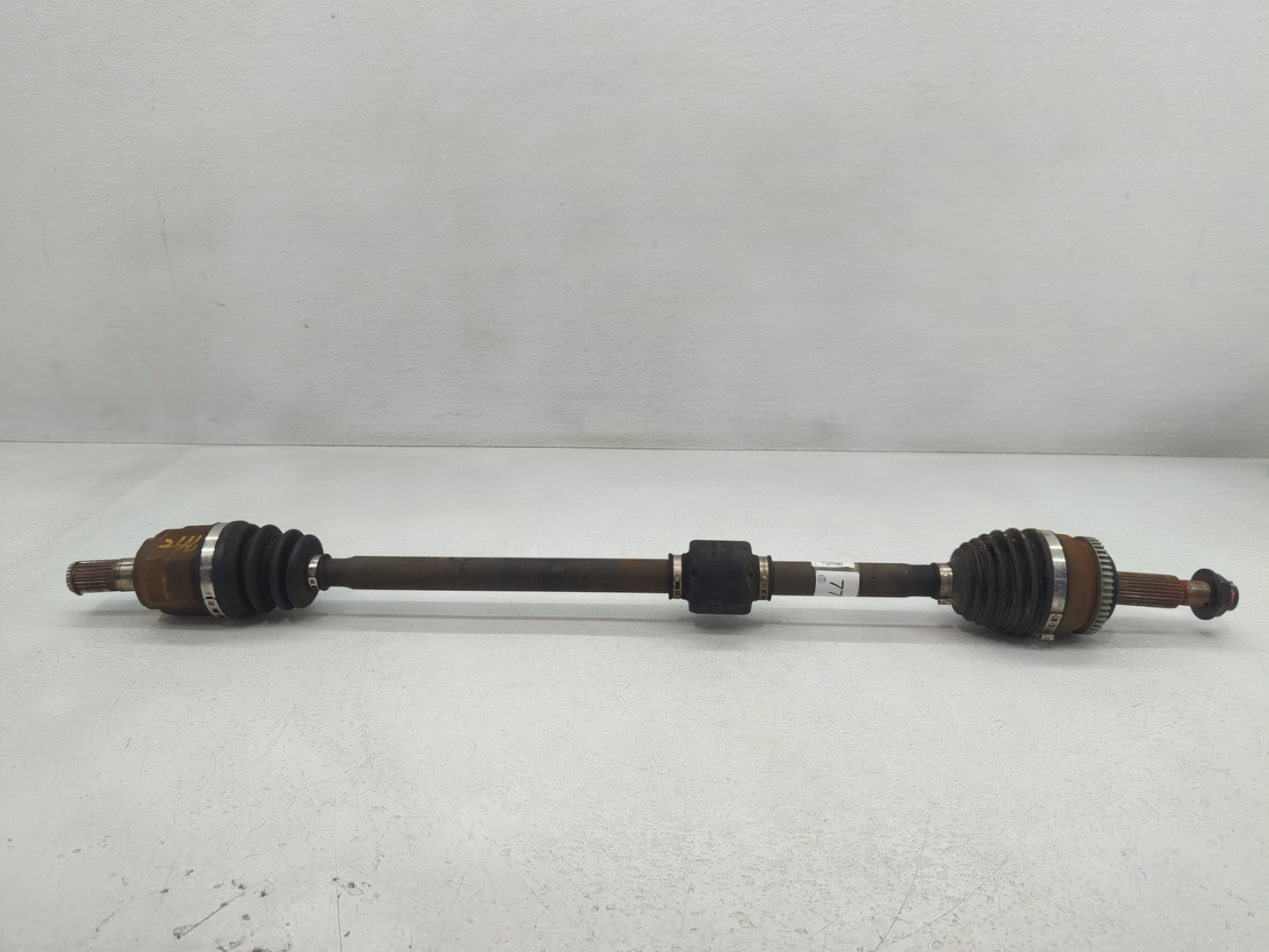 2012-2017 Hyundai Veloster Axle Shaft Front Driver Cv C/v - Oemusedautoparts1.com