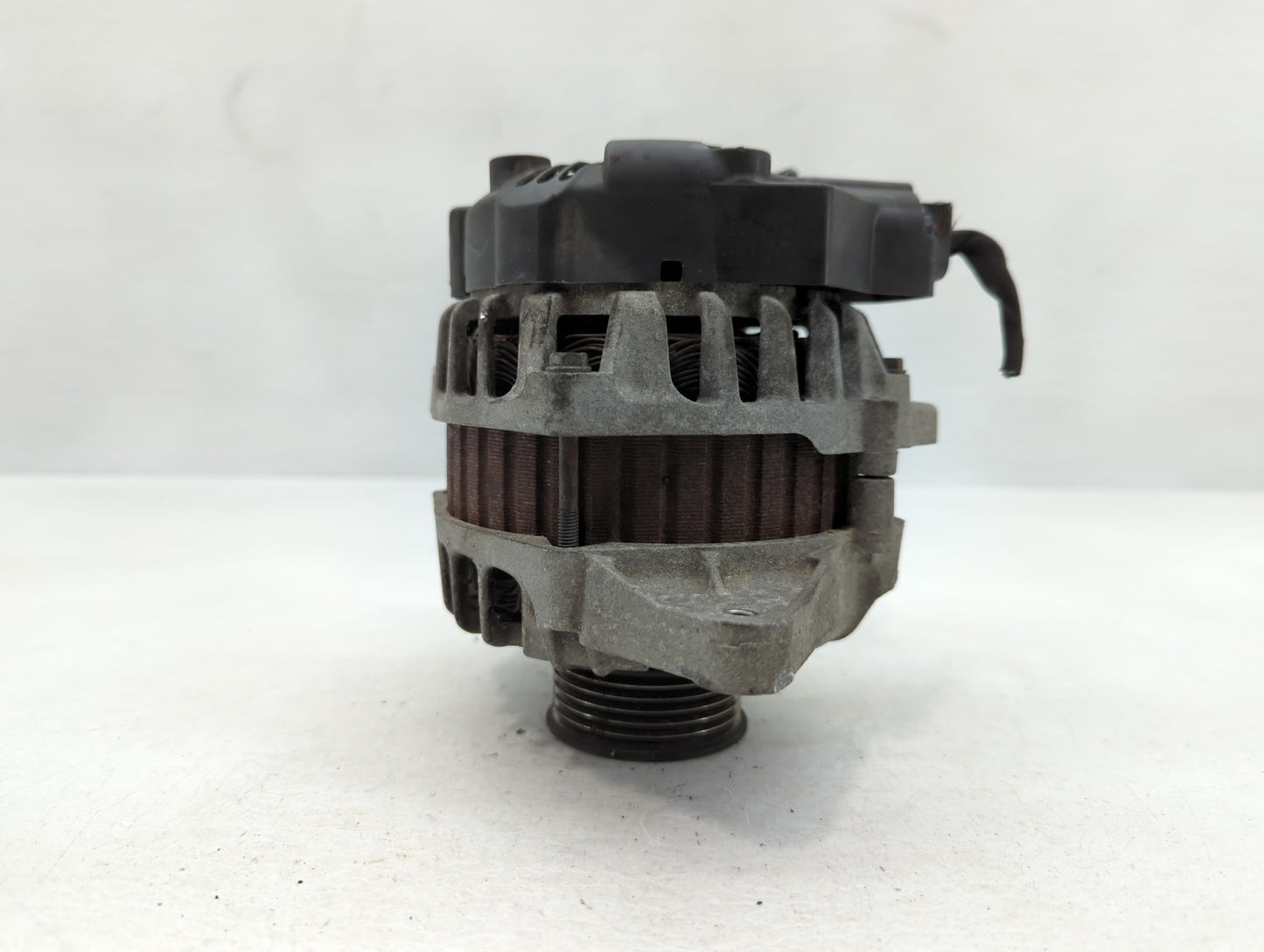 2012-2017 Hyundai Veloster Alternator Replacement Generator Charging Assembly Engine OEM P/N:37300-2B300 2607372 Fits OEM Us