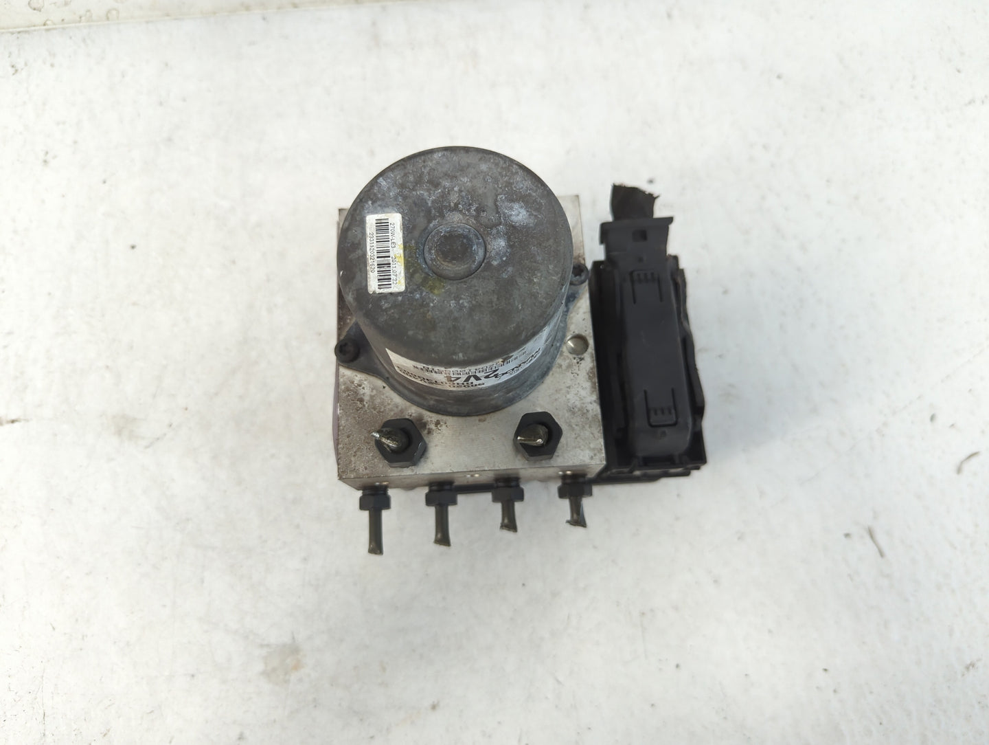 2012-2013 Hyundai Veloster ABS Pump Control Module Replacement P/N:58920-2V400 Fits Fits 2012 2013 OEM Used Auto Parts - Oem