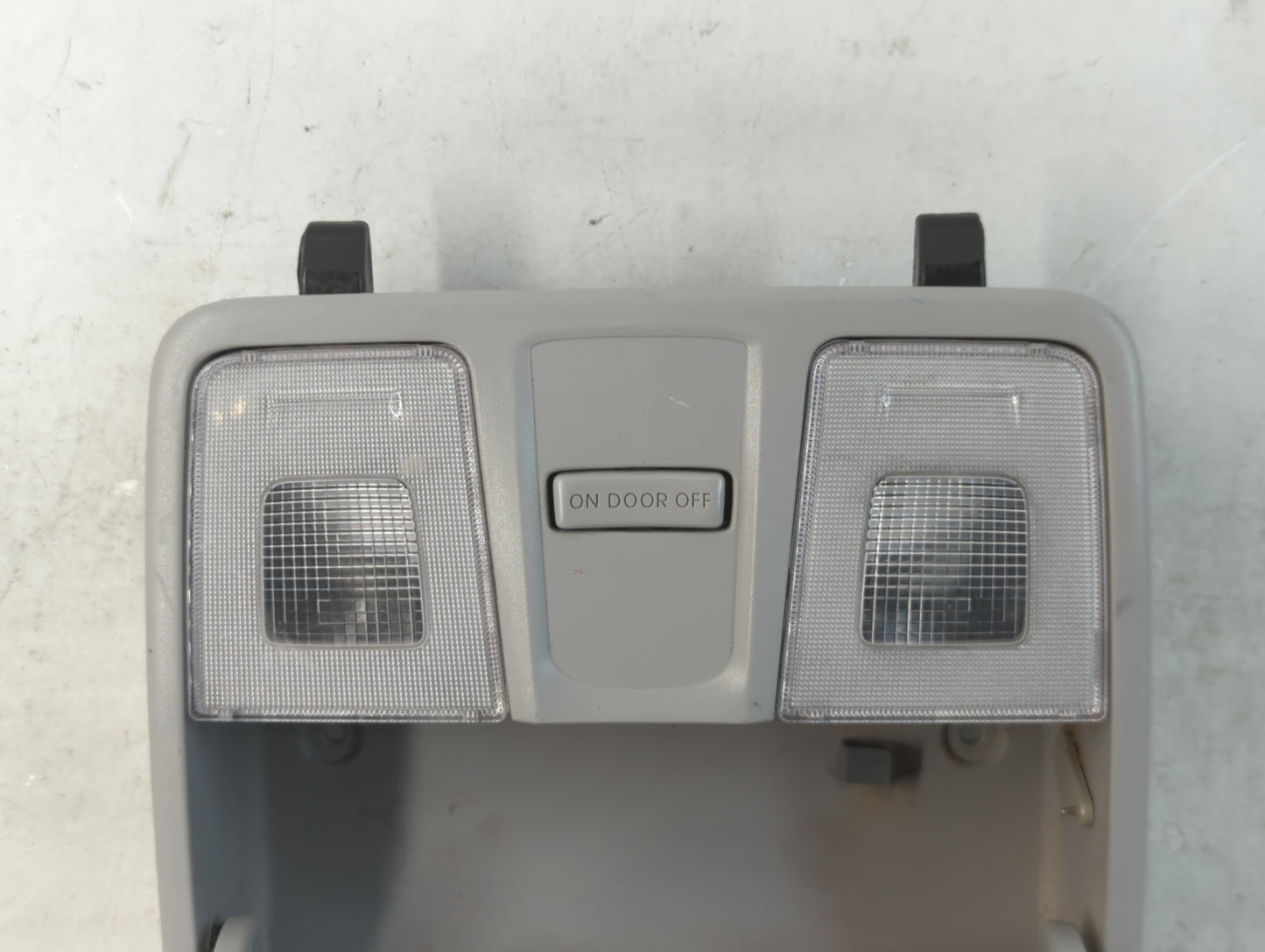 2012 Hyundai Veloster Overhead Roof Console - Oemusedautoparts1.com