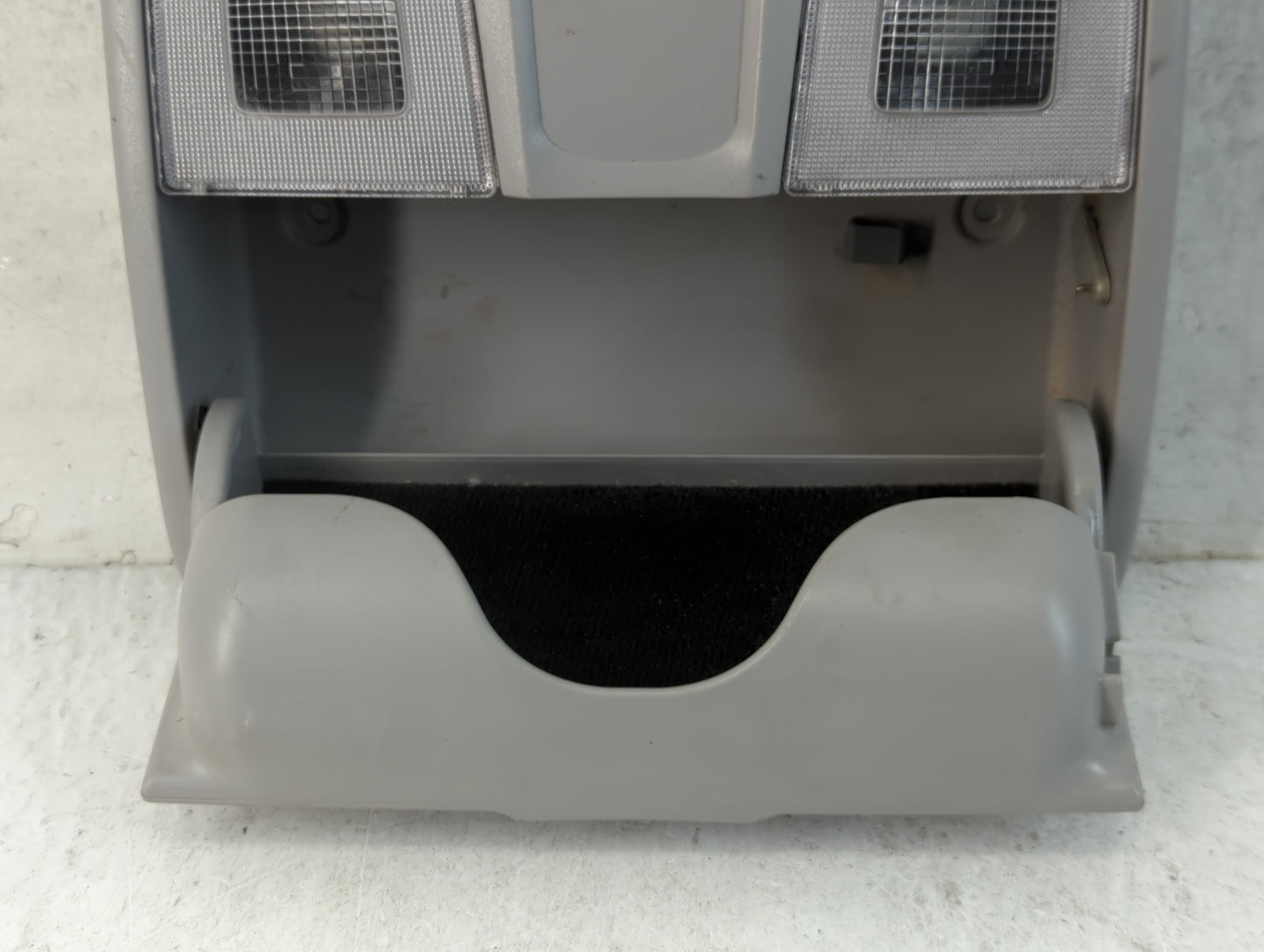2012 Hyundai Veloster Overhead Roof Console - Oemusedautoparts1.com