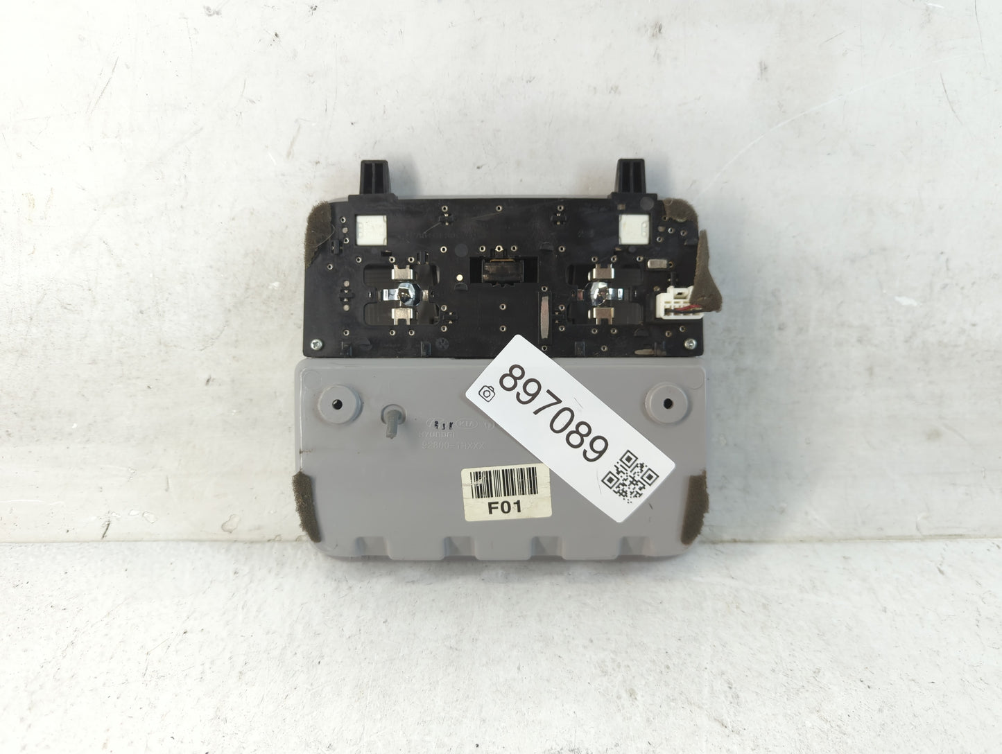 2012 Hyundai Veloster Overhead Roof Console - Oemusedautoparts1.com