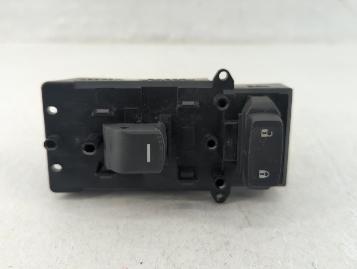 2012 Hyundai Veracruz Driver Left Rear Power Window Switch - Oemusedautoparts1.com
