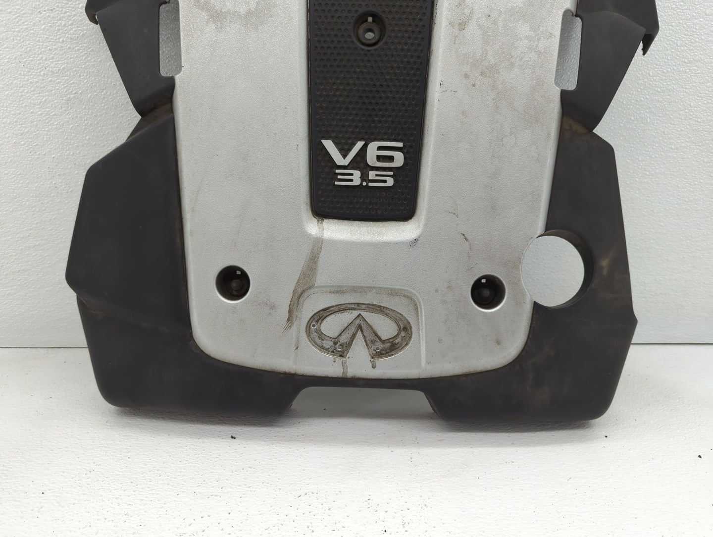 2012 Infiniti Fx35 Engine Cover - Oemusedautoparts1.com