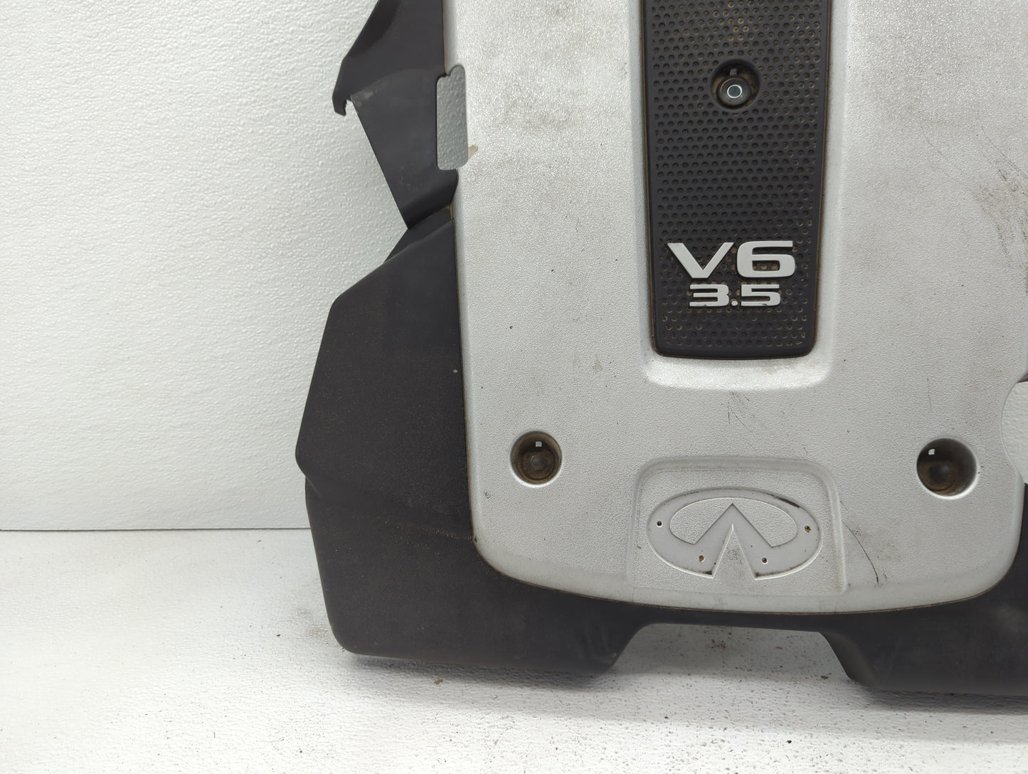 2012 Infiniti Fx35 Engine Cover - Oemusedautoparts1.com