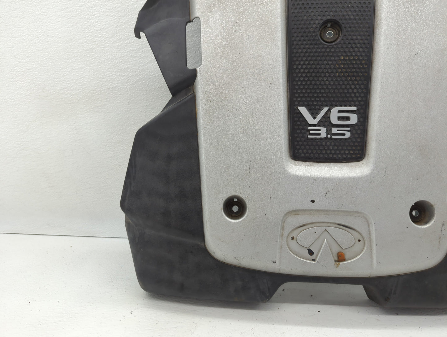 2012 Infiniti Fx35 Engine Cover - Oemusedautoparts1.com