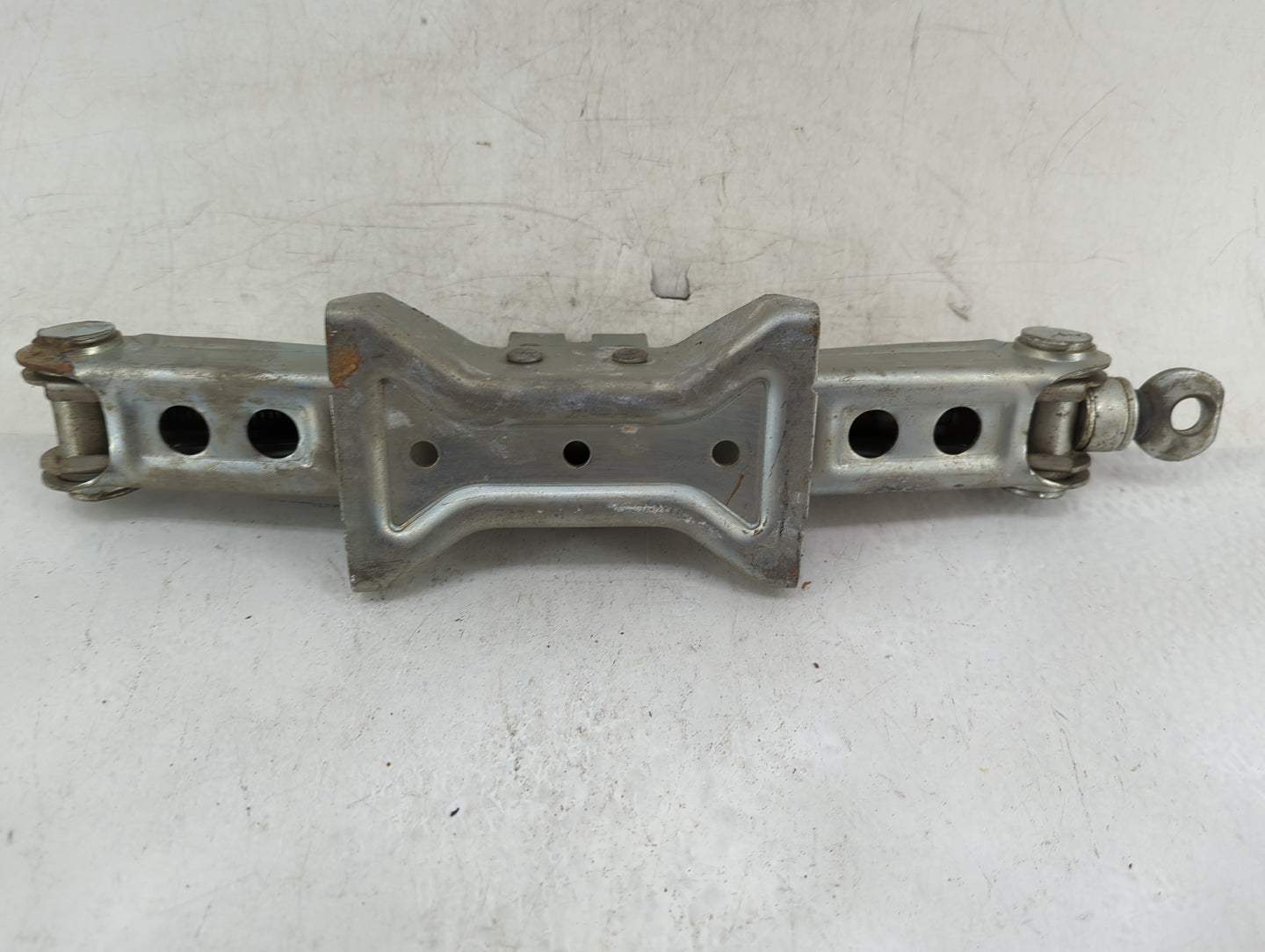 2012 Infiniti G35 Spare Scissor Car Jack - Oemusedautoparts1.com