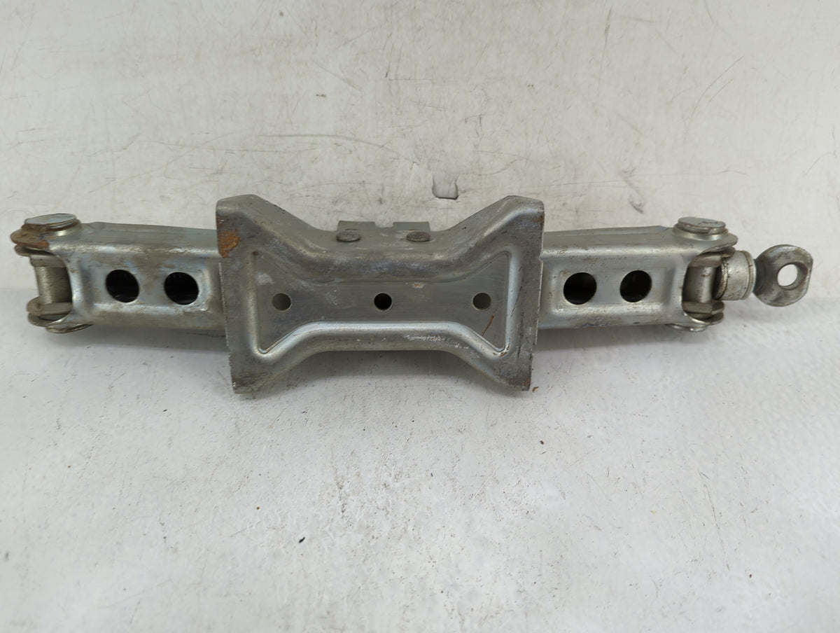 2012 Infiniti G35 Spare Scissor Car Jack - Oemusedautoparts1.com