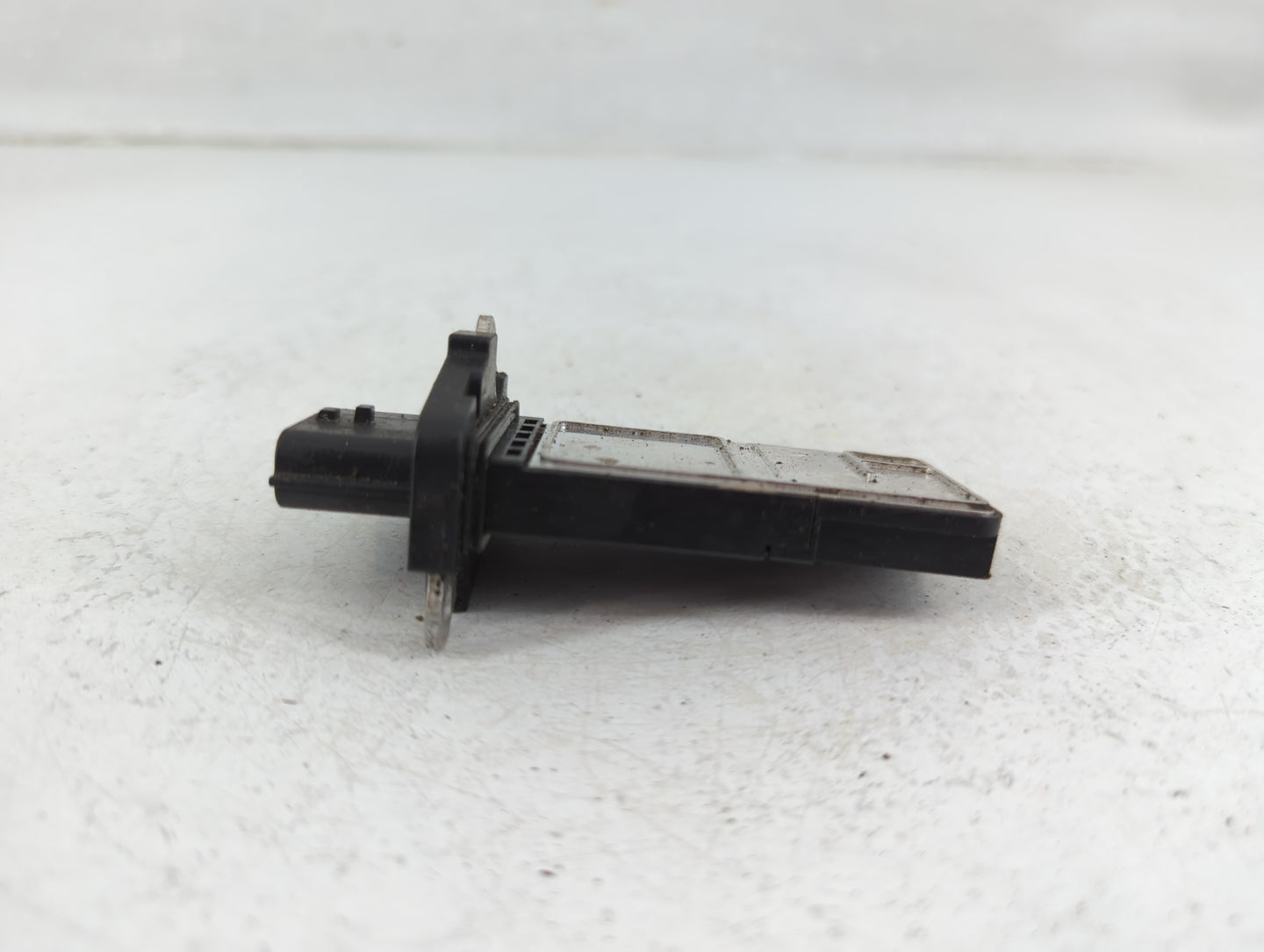 2008-2013 Infiniti G37 Mass Air Flow Meter Maf - Oemusedautoparts1.com