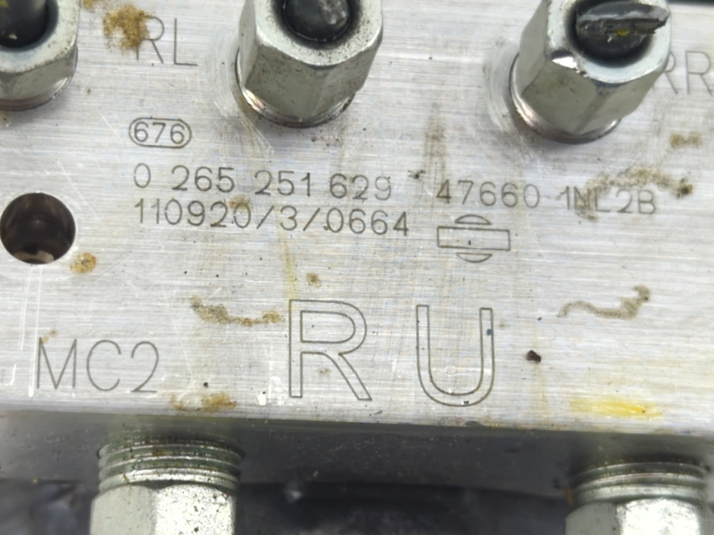 2011-2013 Infiniti G37 ABS Pump Control Module Replacement P/N:0 265 251 629 Fits Fits 2011 2012 2013 2014 OEM Used Auto Par