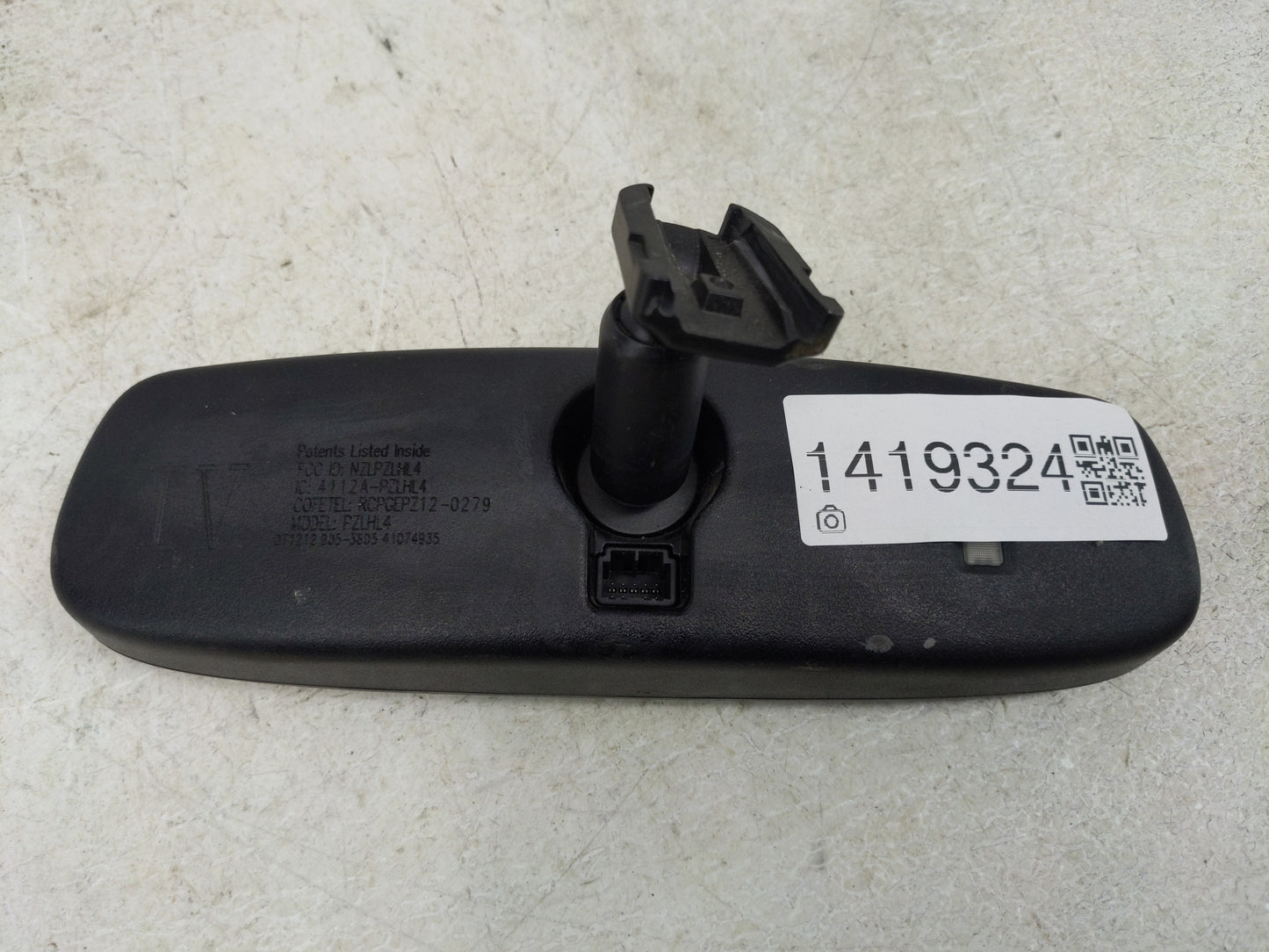 2008-2012 Infiniti G37 Interior Rear View Mirror Replacement OEM P/N:4112A-PZLHL4 Fits OEM Used Auto Parts - Oemusedautopart