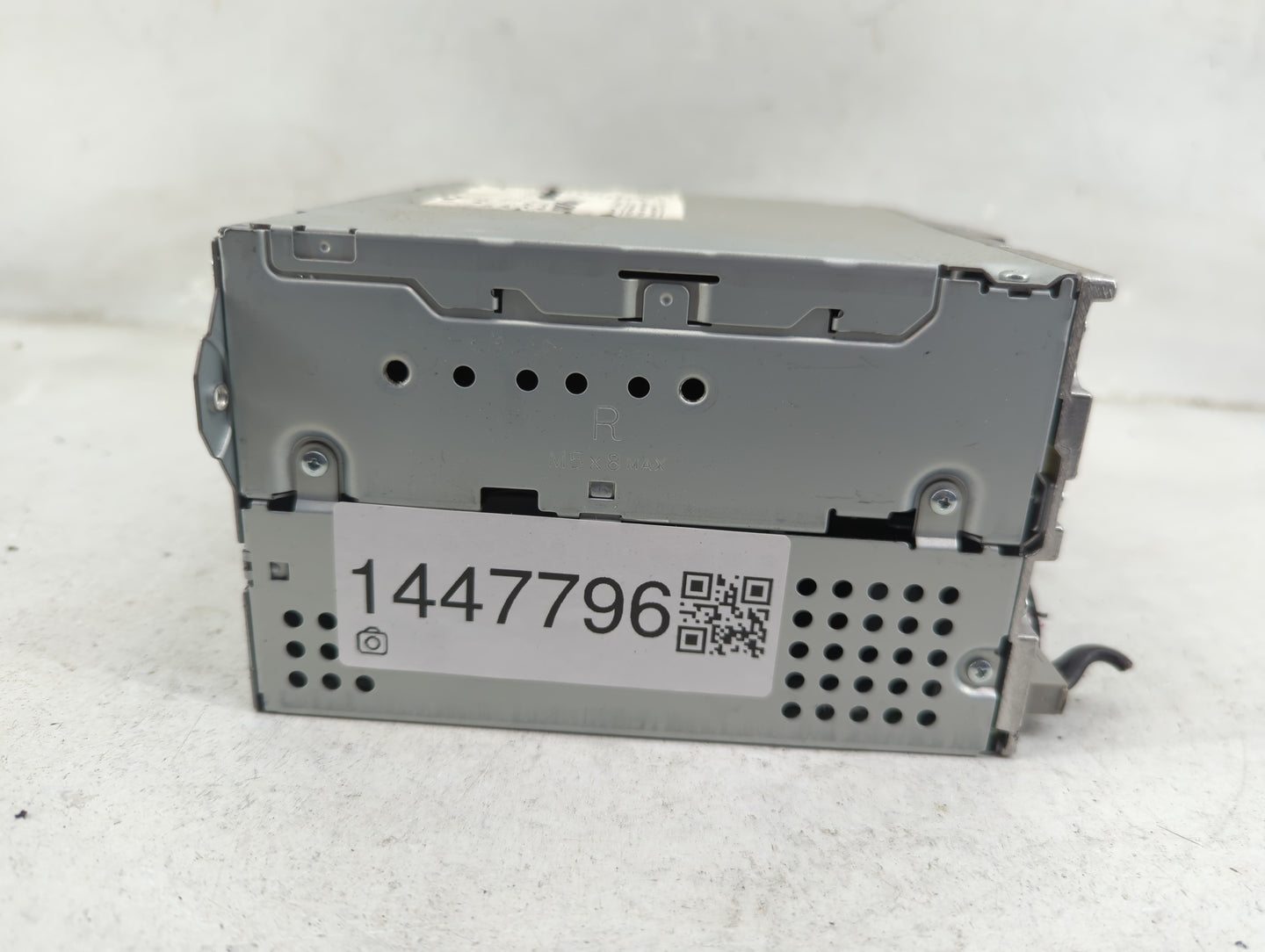 2010-2013 Infiniti G37 Radio AM FM Cd Player Receiver Replacement P/N:2591A ZX78B CV-VN11E54D Fits OEM Used Auto Parts - Oem
