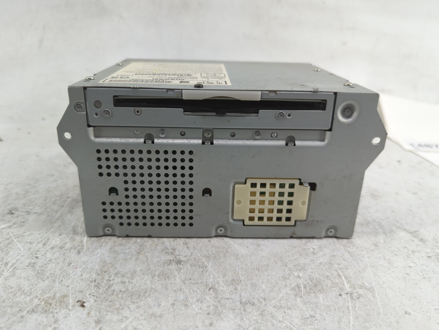 2010-2013 Infiniti G37 Radio AM FM Cd Player Receiver Replacement P/N:259151JA2A NAU-P8402USC Fits OEM Used Auto Parts - Oem