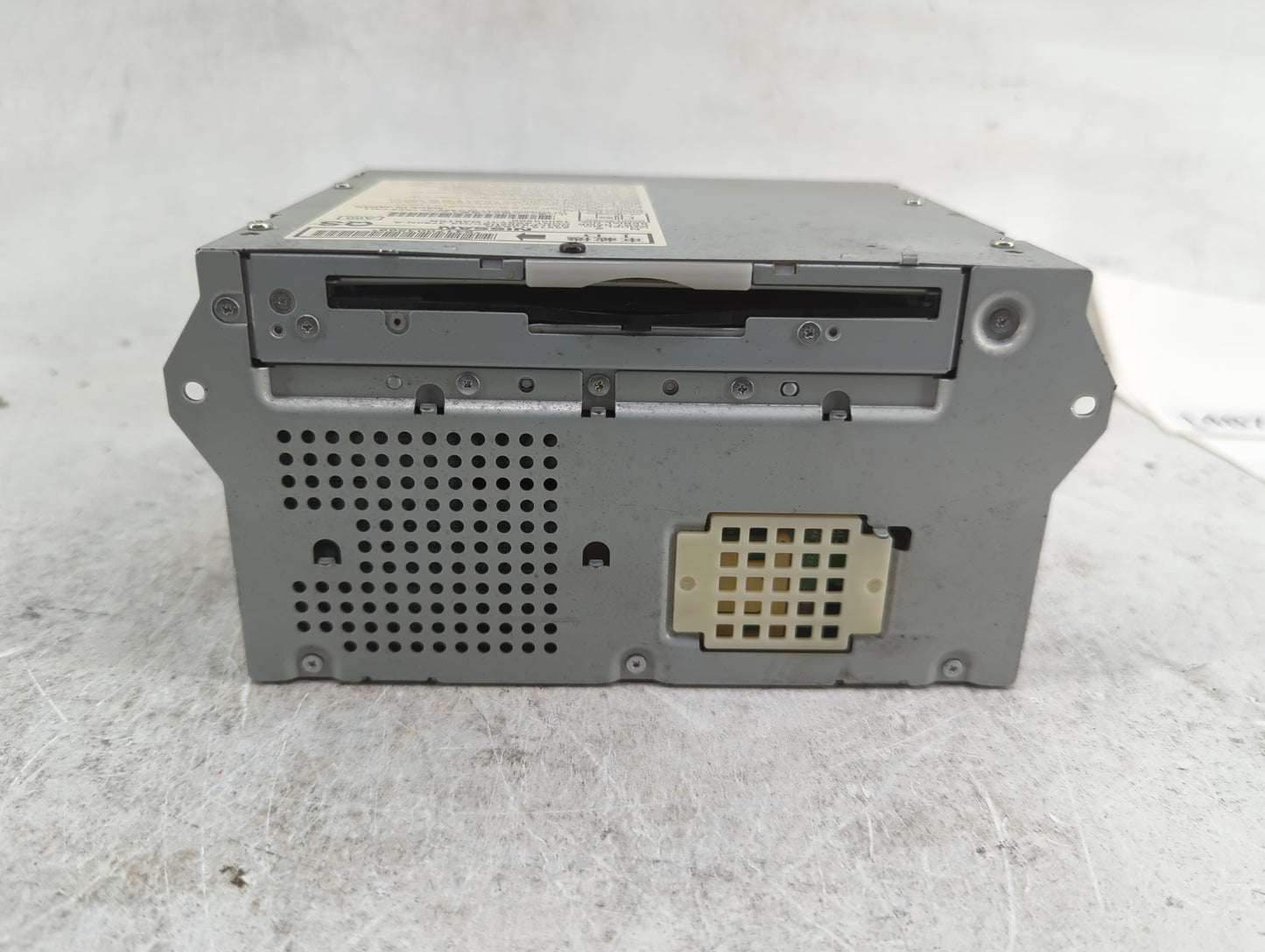 2010-2013 Infiniti G37 Radio AM FM Cd Player Receiver Replacement P/N:259151JA2A NAU-P8402USC Fits OEM Used Auto Parts - Oem