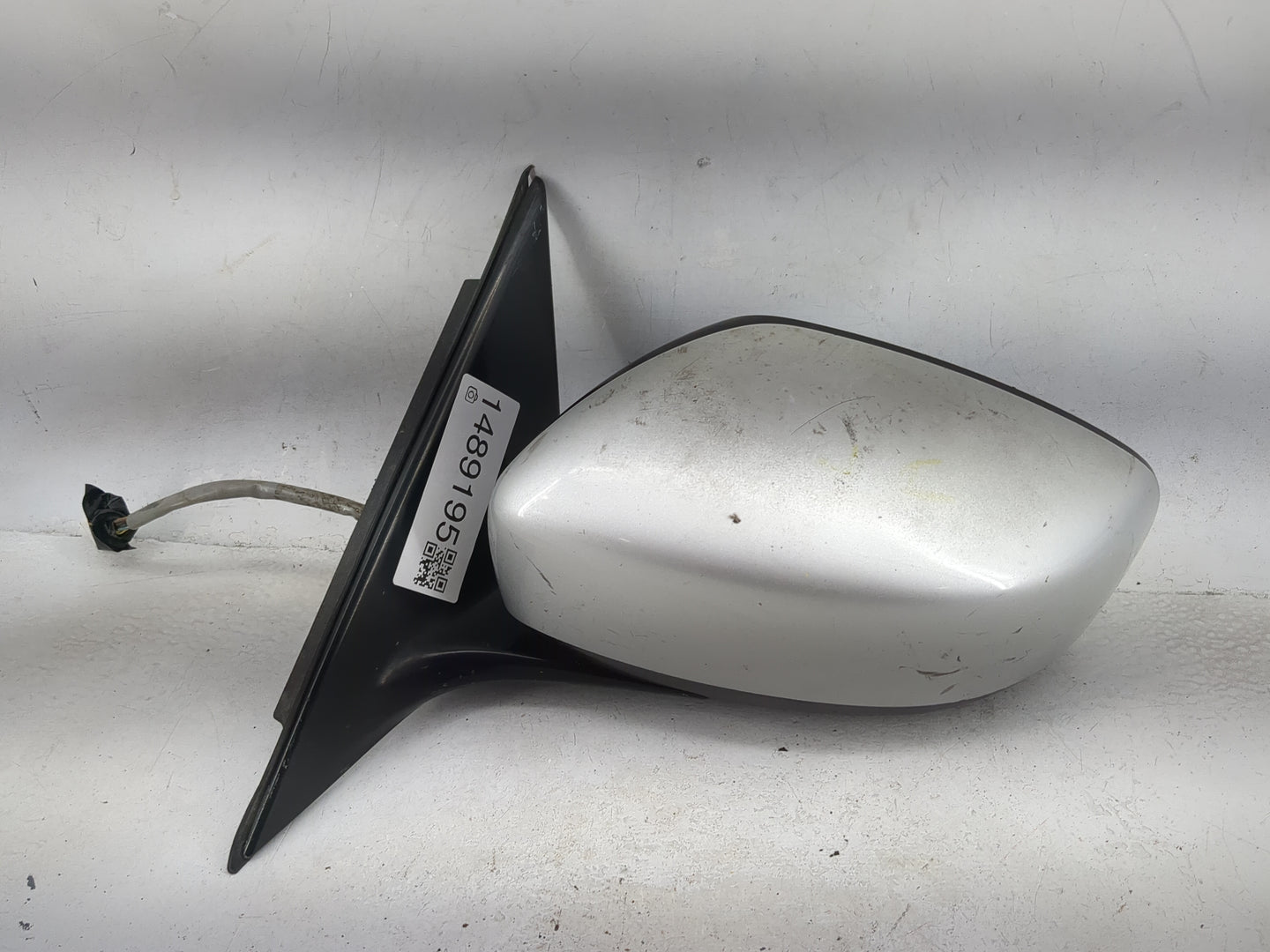 2009-2013 Infiniti G37 Driver Side View Mirror - Left Door Mirror OEM Used - Oemusedautoparts1.com
