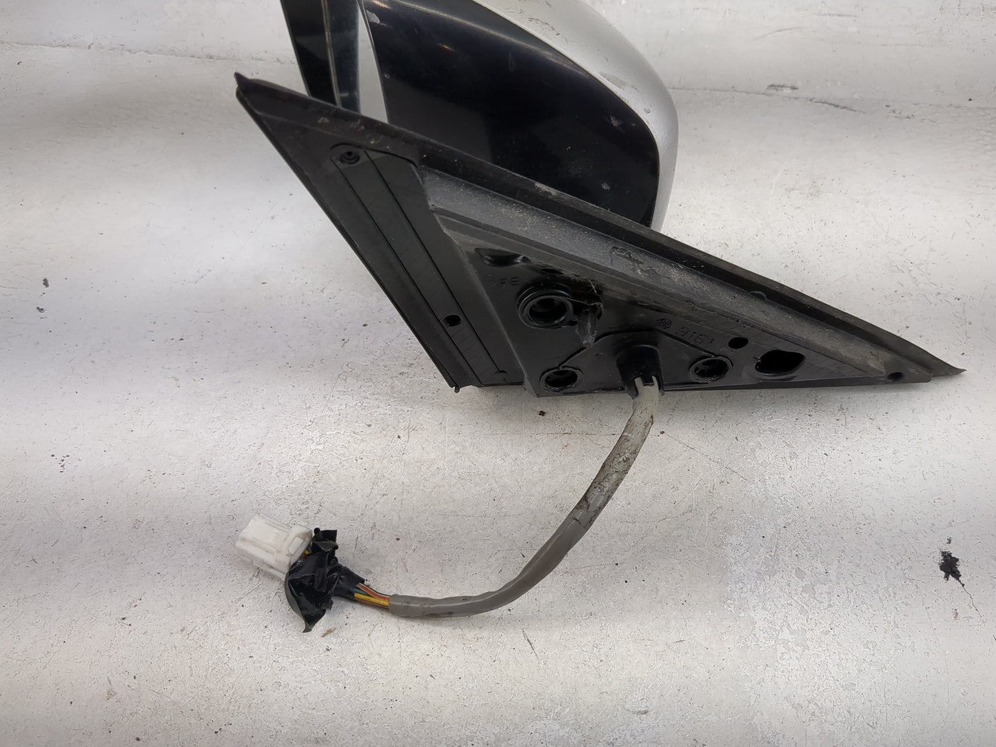 2009-2013 Infiniti G37 Driver Side View Mirror - Left Door Mirror OEM Used - Oemusedautoparts1.com