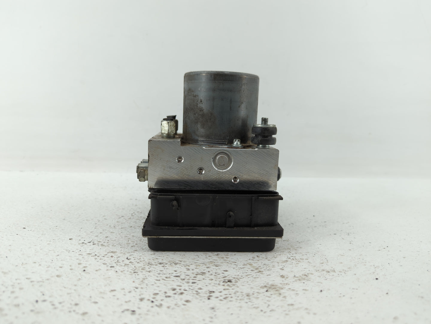 2011-2013 Infiniti G37 ABS Pump Control Module Replacement P/N:47660 1NL0A Fits Fits 2011 2012 2013 OEM Used Auto Parts - Oe