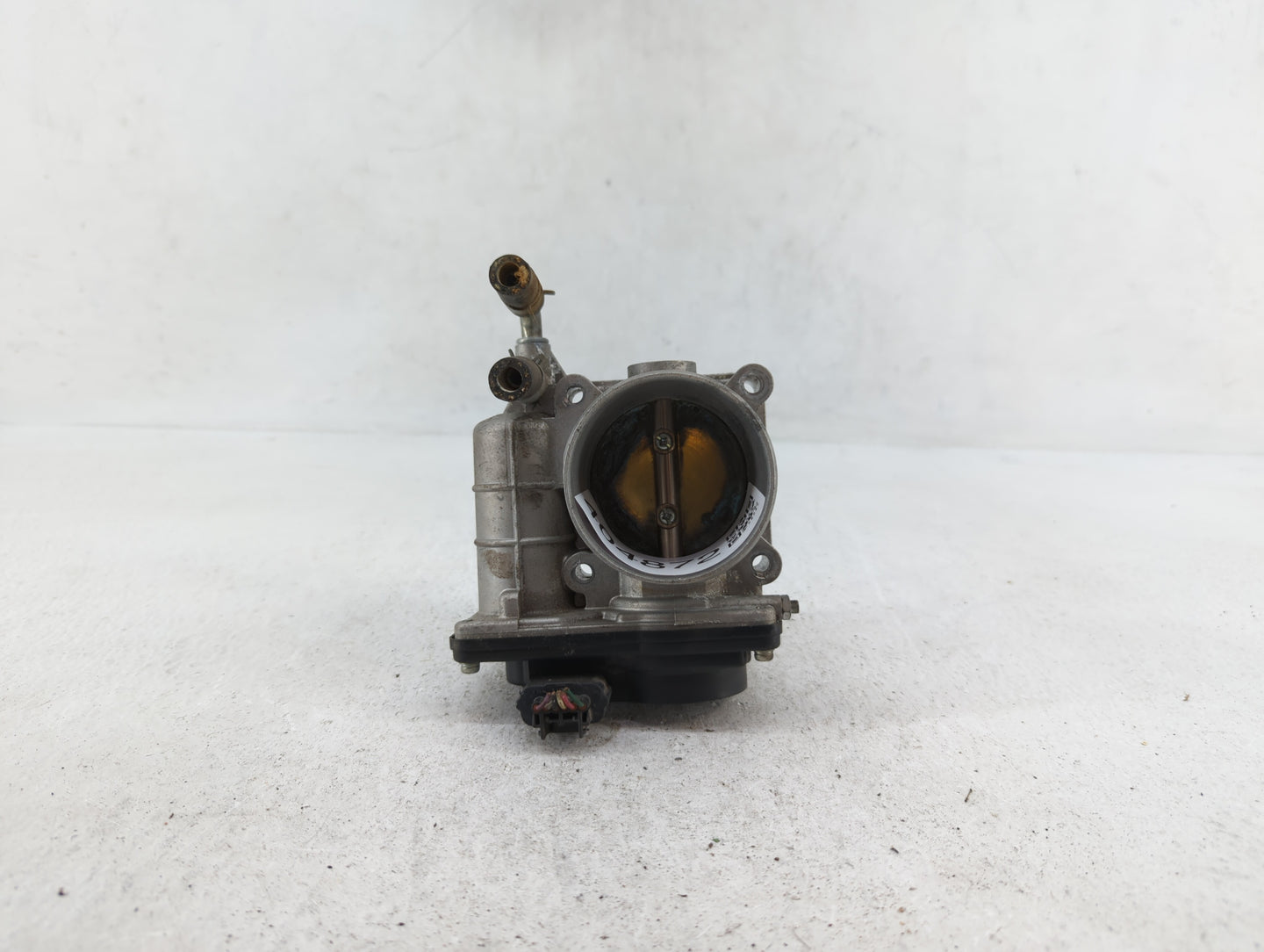 2008-2013 Infiniti G37 Throttle Body P/N:526-02 RME60-16 Fits OEM Used Auto Parts - Oemusedautoparts1.com