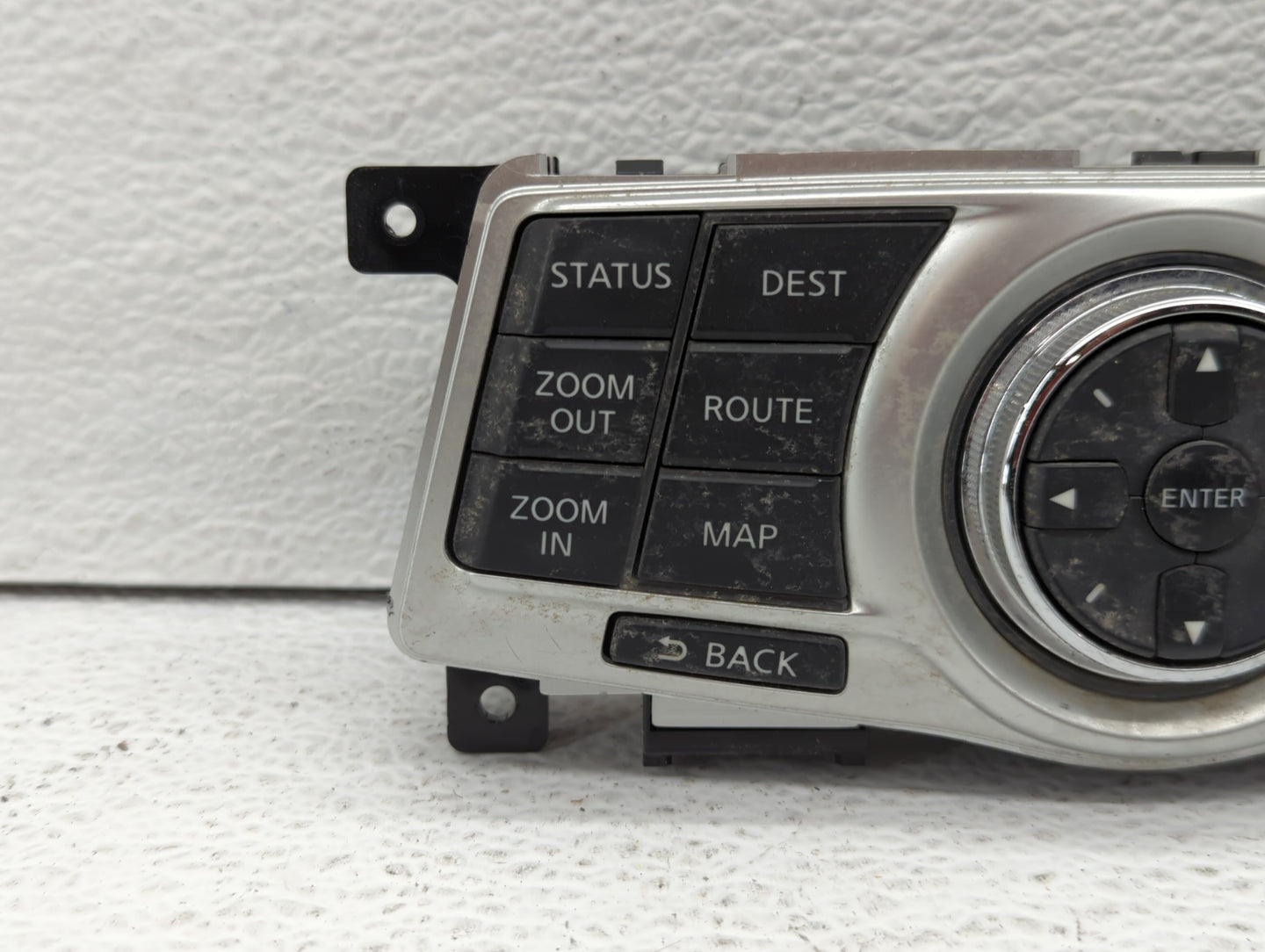 2012-2012 Infiniti G37 Radio Control Panel - Oemusedautoparts1.com
