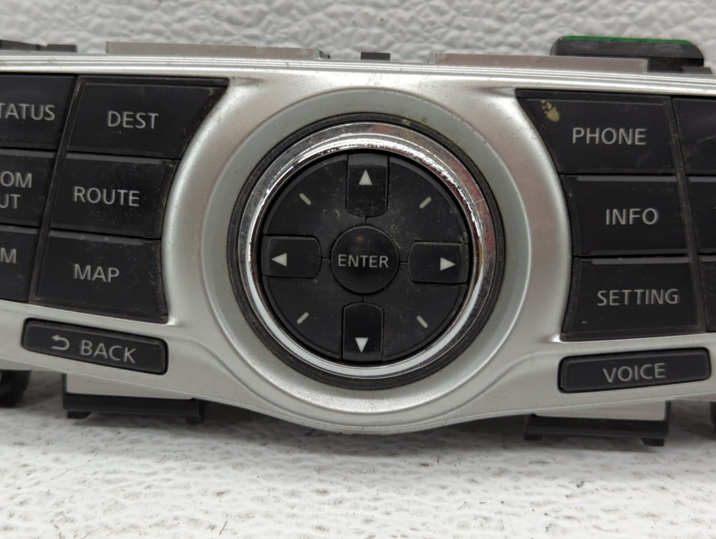 2012 Infiniti G37 Climate Control Module Temperature AC/Heater Replacement P/N:9N00A 210450 Fits OEM Used Auto Parts - Oemus