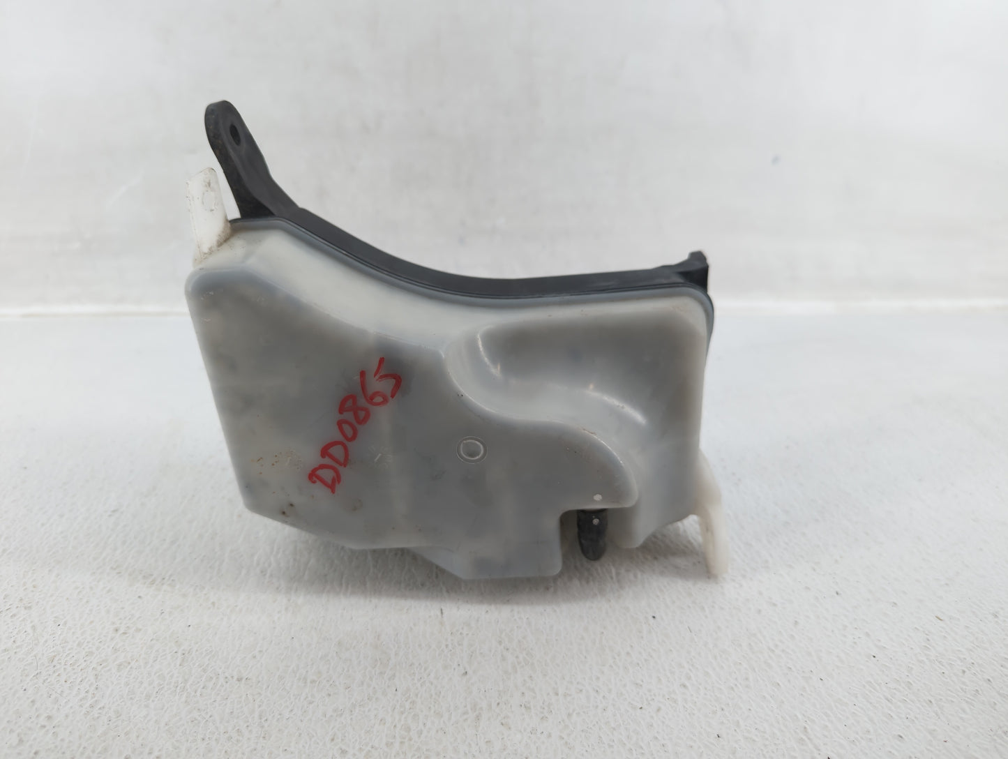 2012 Infiniti G37 Radiator Coolant Overflow Expansion Tank Bottle - Oemusedautoparts1.com