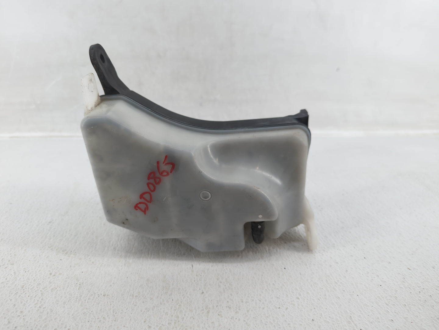 2012 Infiniti G37 Radiator Coolant Overflow Expansion Tank Bottle - Oemusedautoparts1.com