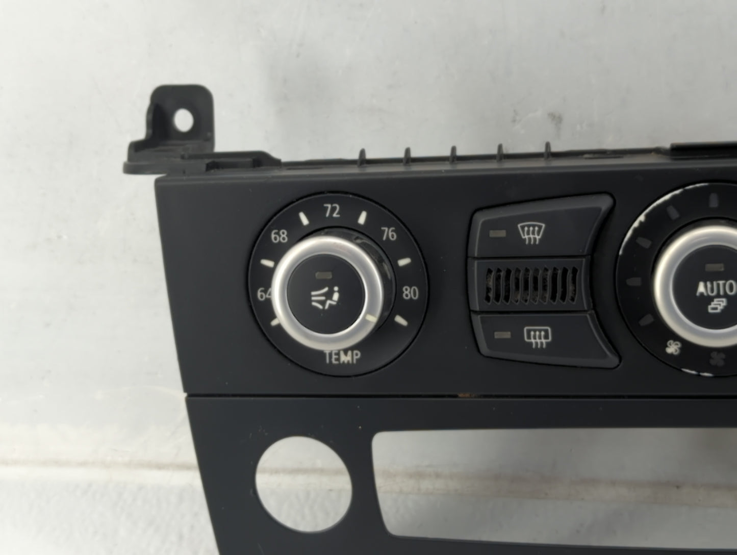 2010-2013 Infiniti G37 Climate Control Module Temperature AC/Heater Replacement P/N:6 976 362 Fits OEM Used Auto Parts - Oem