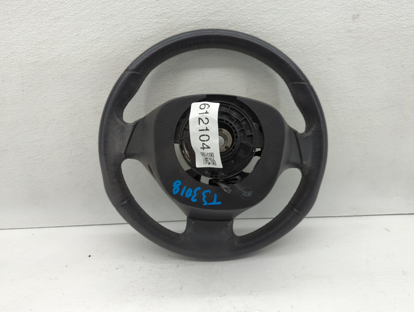 steering wheel - Oemusedautoparts1.com