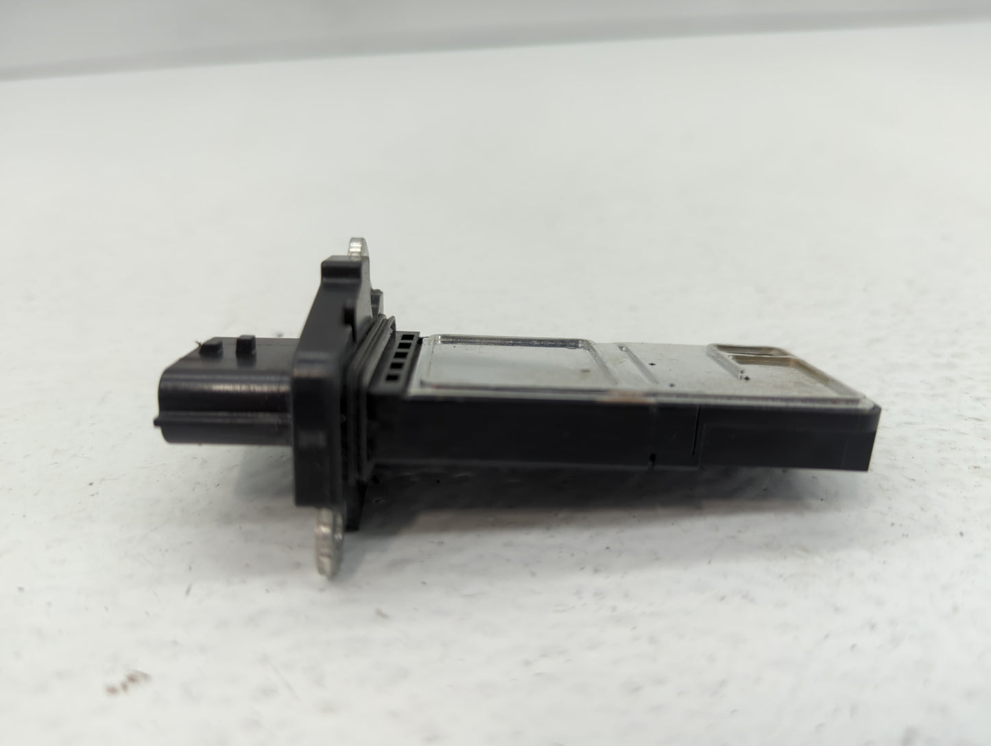 2008-2013 Infiniti G37 Mass Air Flow Meter Maf - Oemusedautoparts1.com