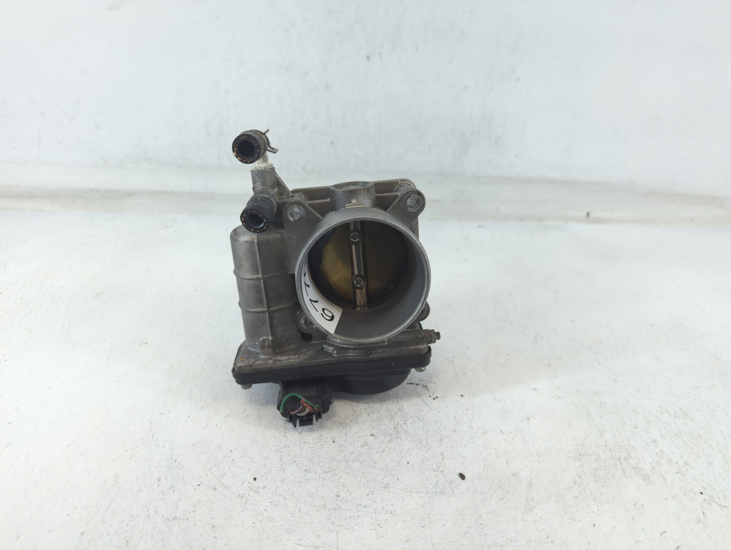 2008-2013 Infiniti G37 Throttle Body P/N:1Y21H RME60-16 Fits OEM Used Auto Parts - Oemusedautoparts1.com