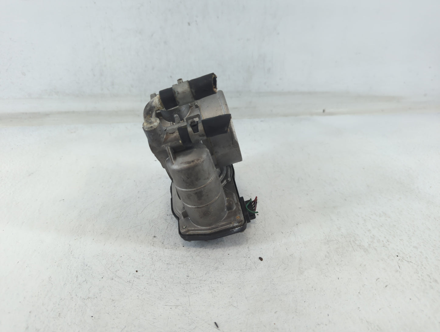 2008-2013 Infiniti G37 Throttle Body P/N:1Y21H RME60-16 Fits OEM Used Auto Parts - Oemusedautoparts1.com