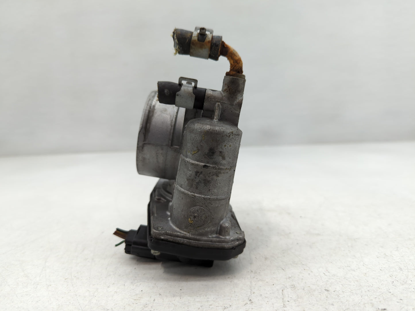 2008-2013 Infiniti G37 Throttle Body P/N:1903 526-02 Fits OEM Used Auto Parts - Oemusedautoparts1.com