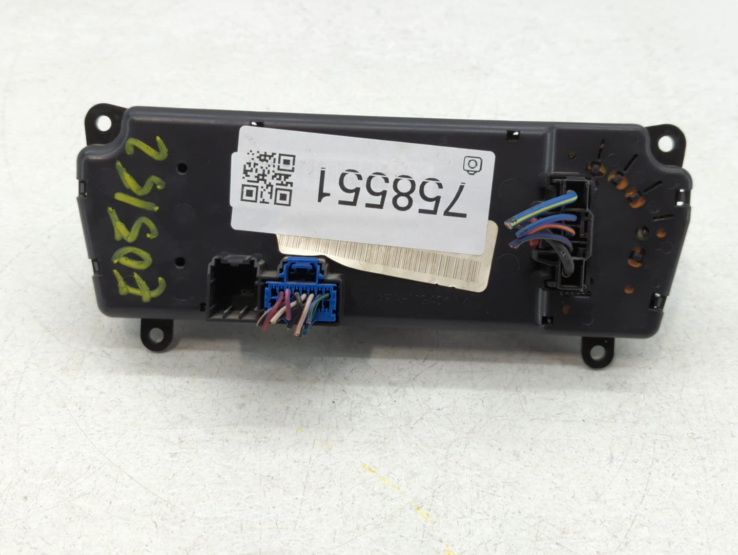 2012 Infiniti G37 Climate Control Module Temperature AC/Heater Replacement P/N:25391 1BU8A-D 25391 1BU8A 3F08, 68262 1NF4D F