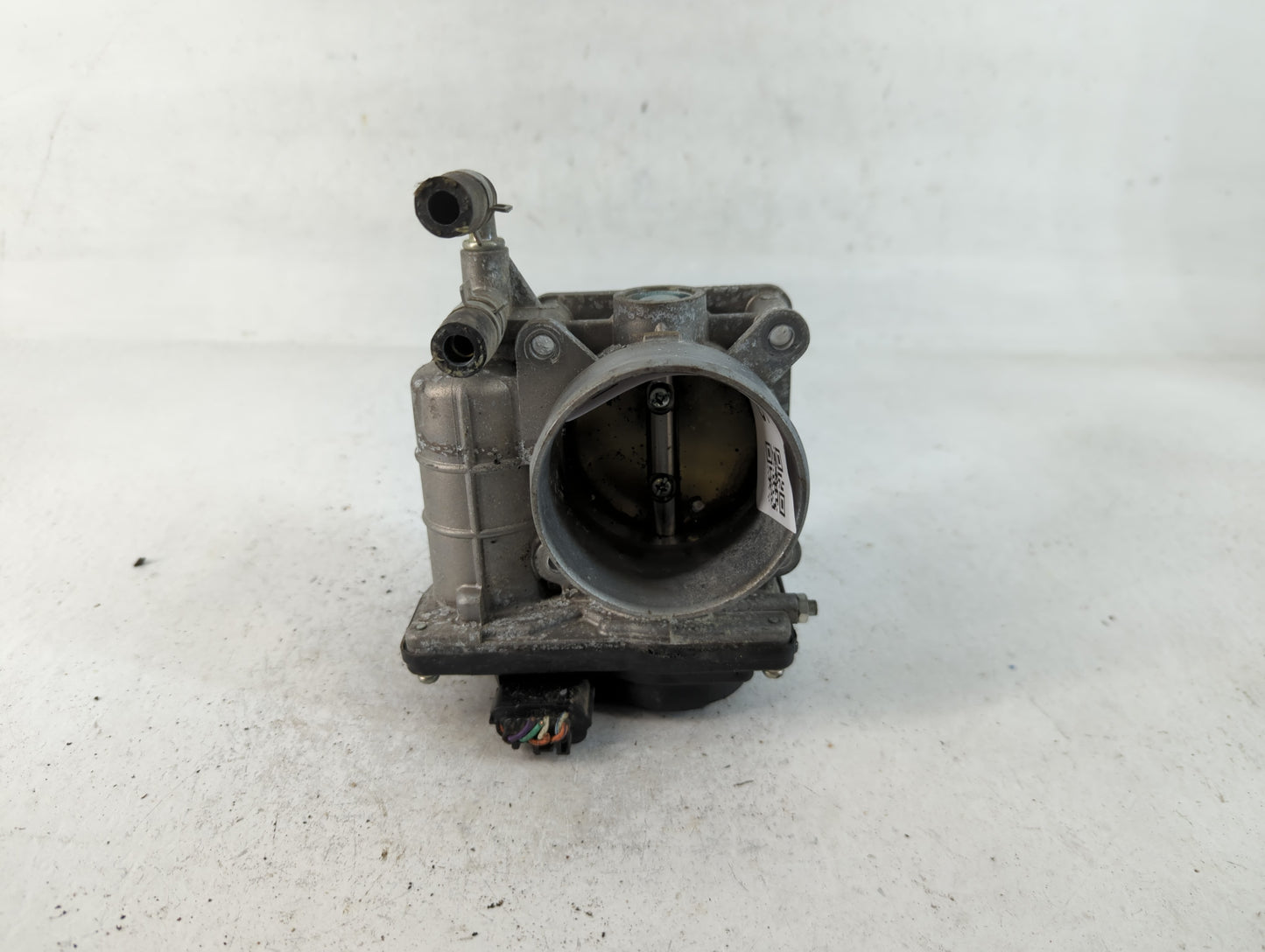 2008-2013 Infiniti G37 Throttle Body P/N:7130H RME60-16 Fits OEM Used Auto Parts - Oemusedautoparts1.com